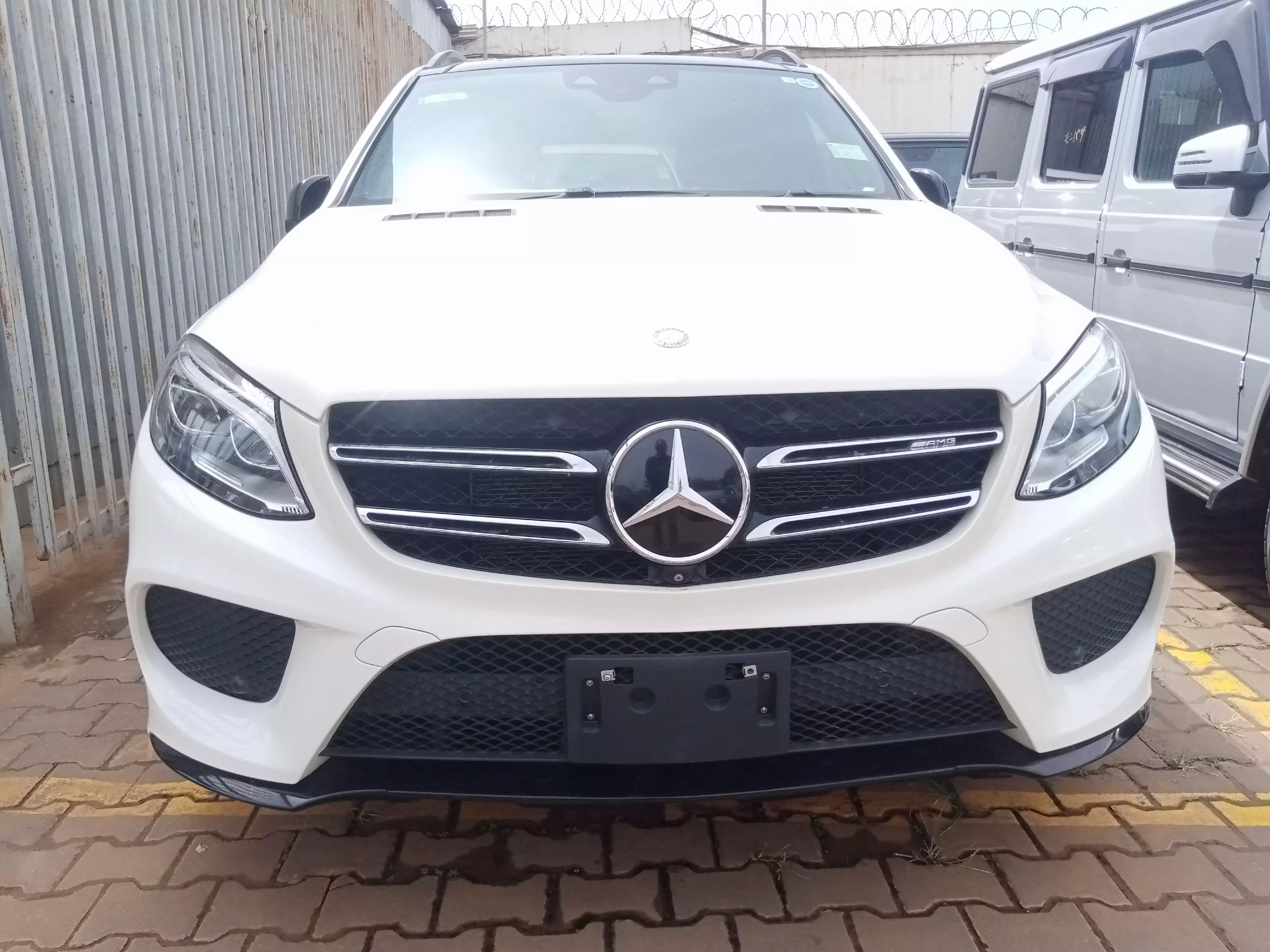 Mercedes-Benz GLE 43 AMG   - 2018