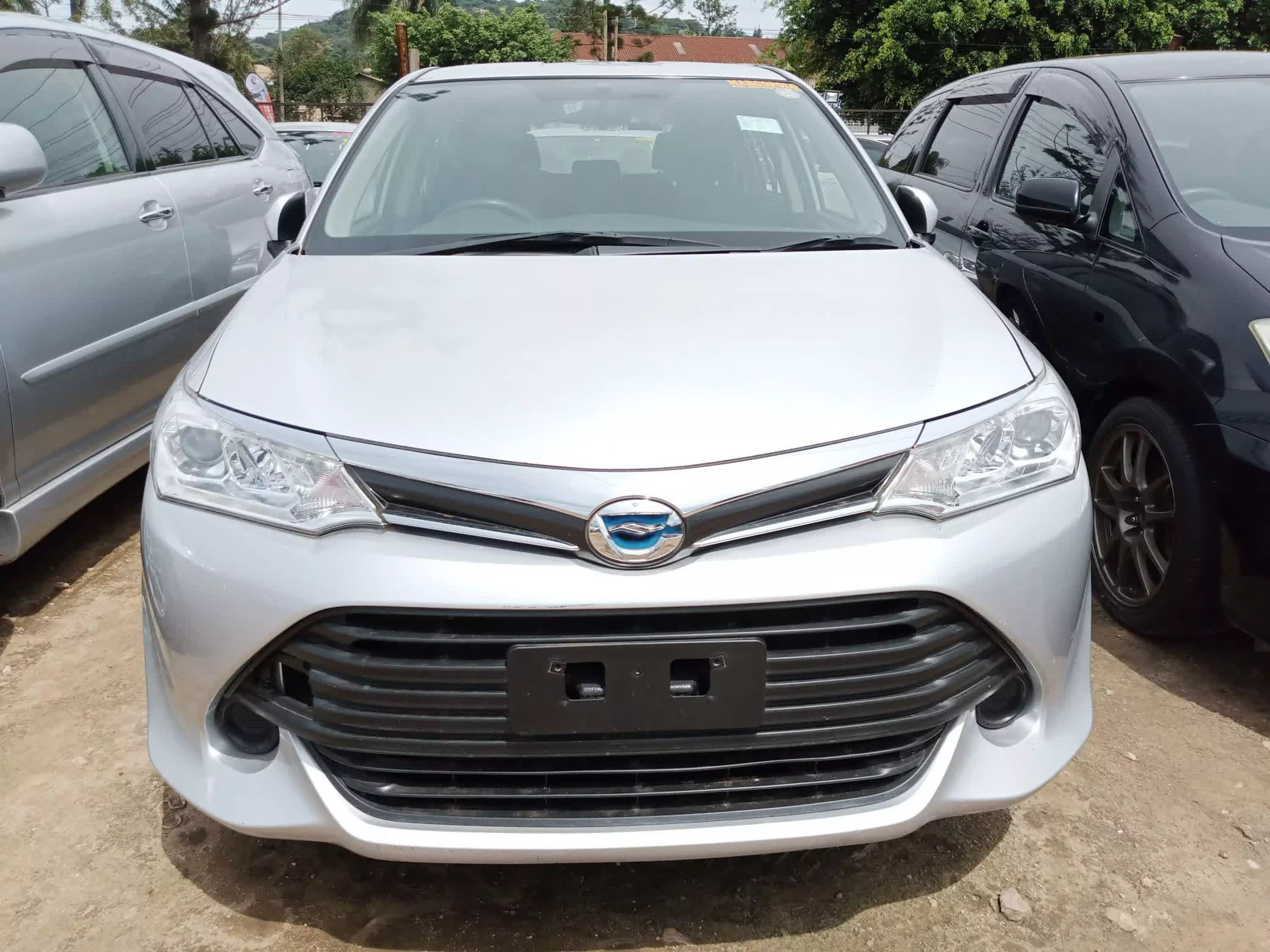 Toyota Fielder hybrid  - 2015