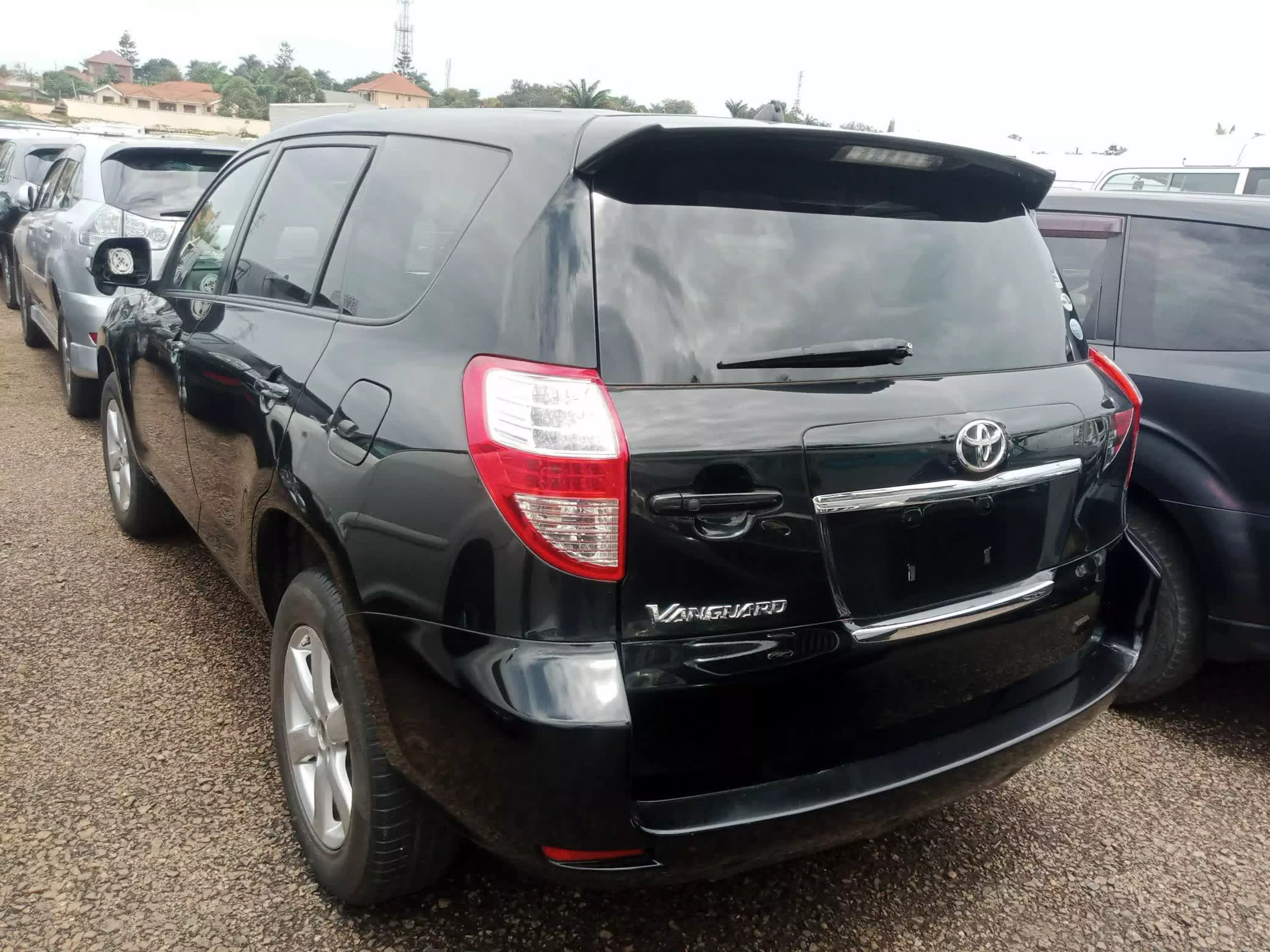 Toyota Vanguard  - 2008