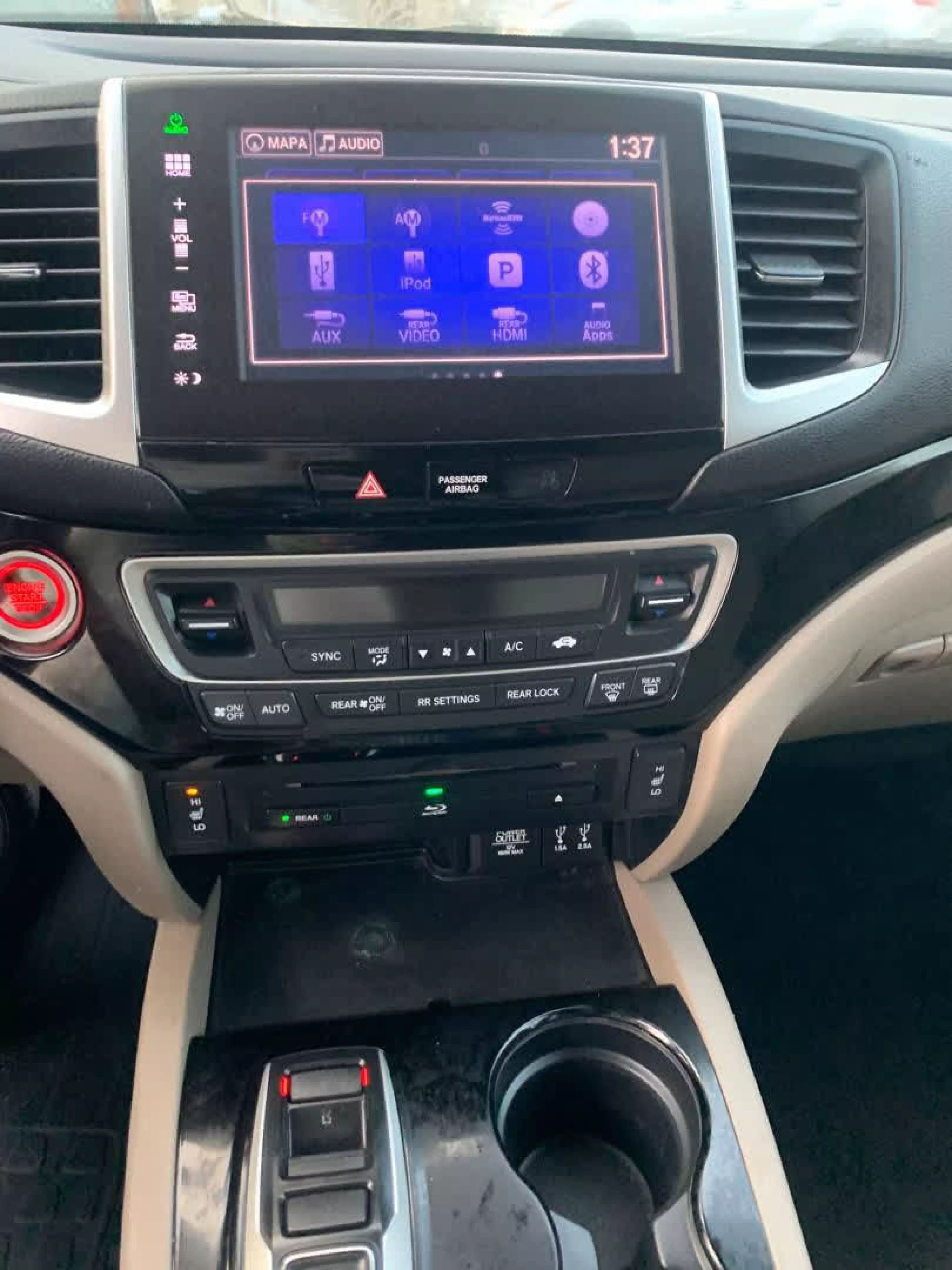 Honda Pilot   - 2016