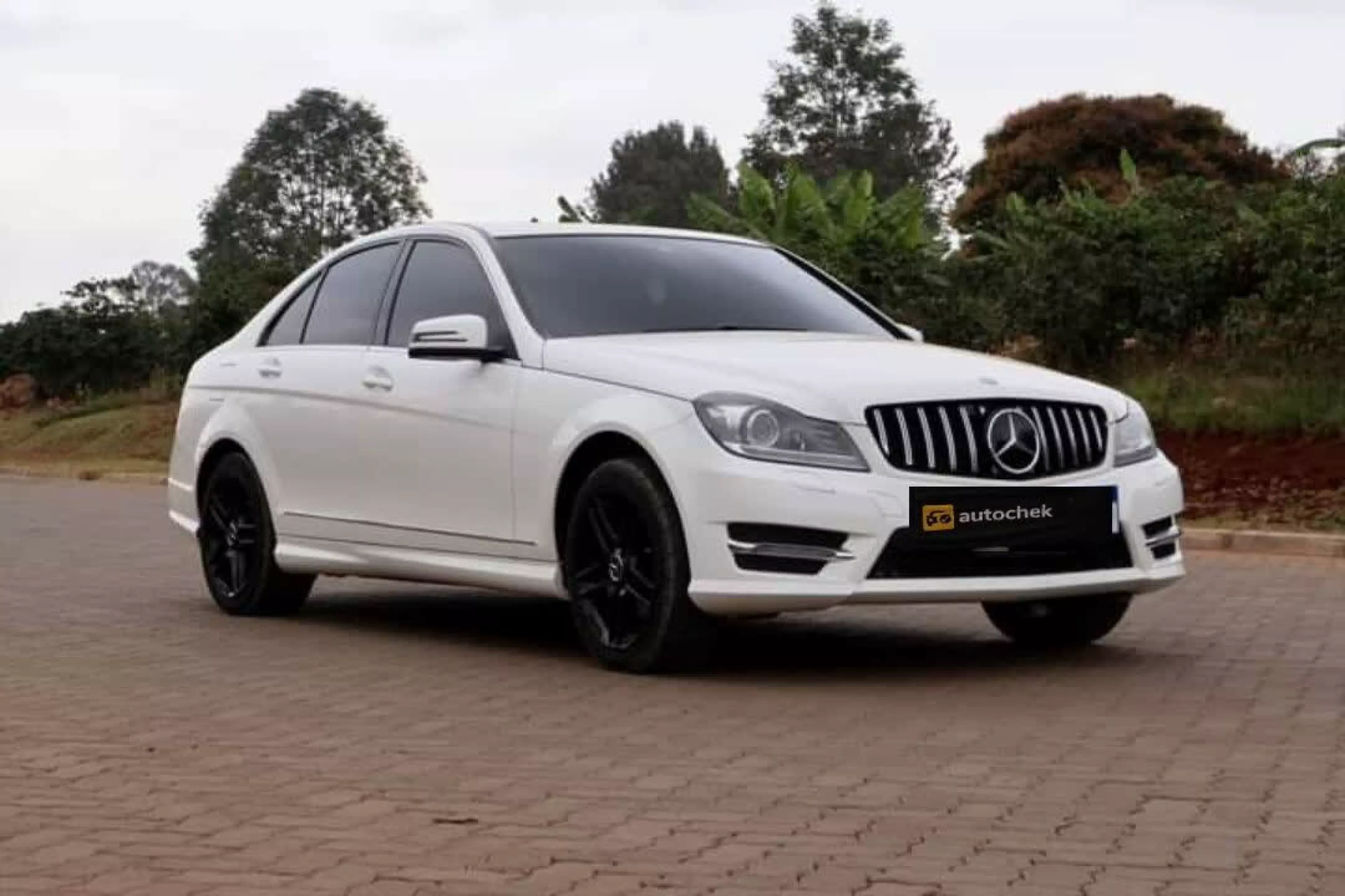 Mercedes-Benz C 200 - 2014
