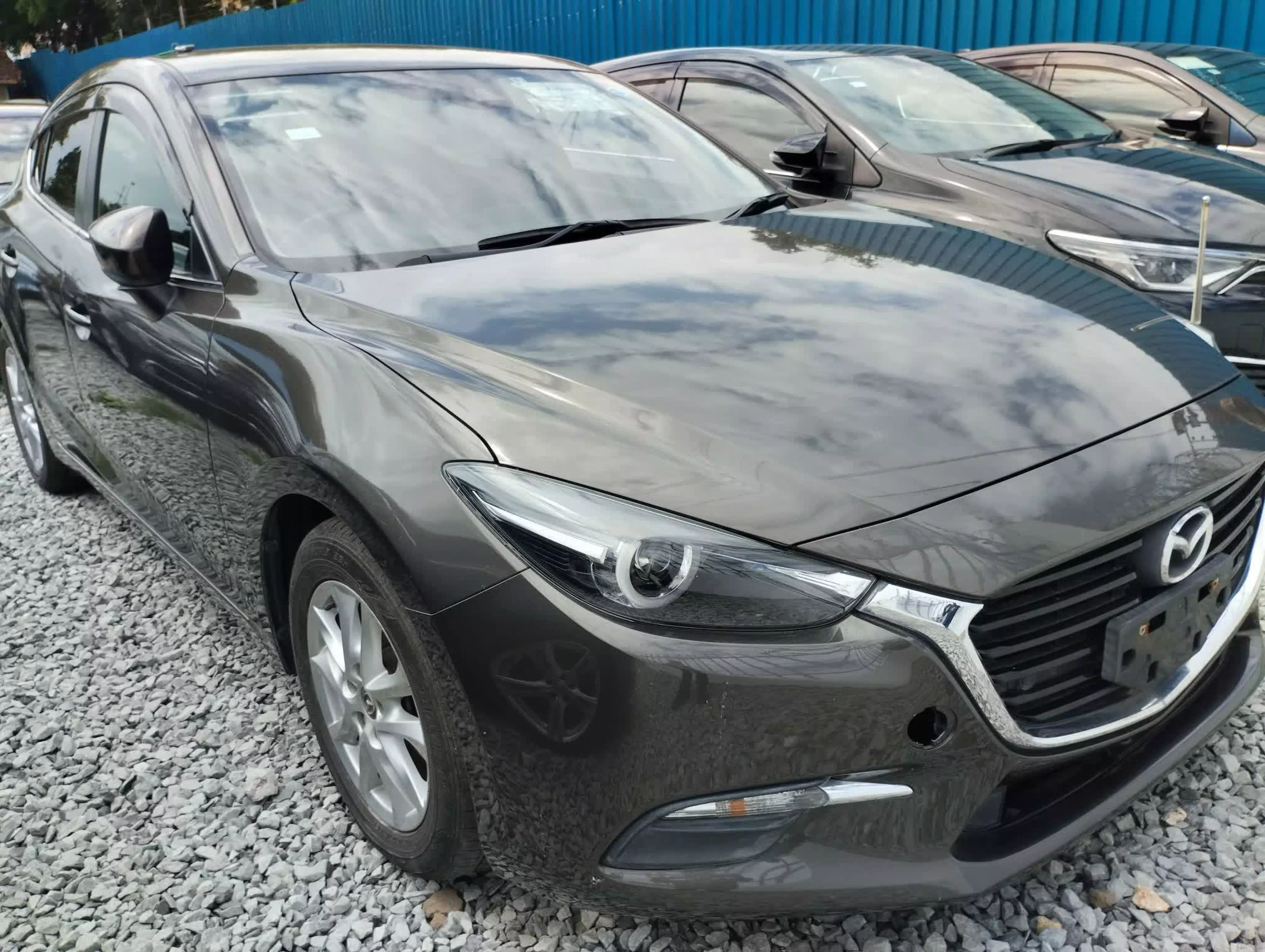 Mazda Axela  - 2016