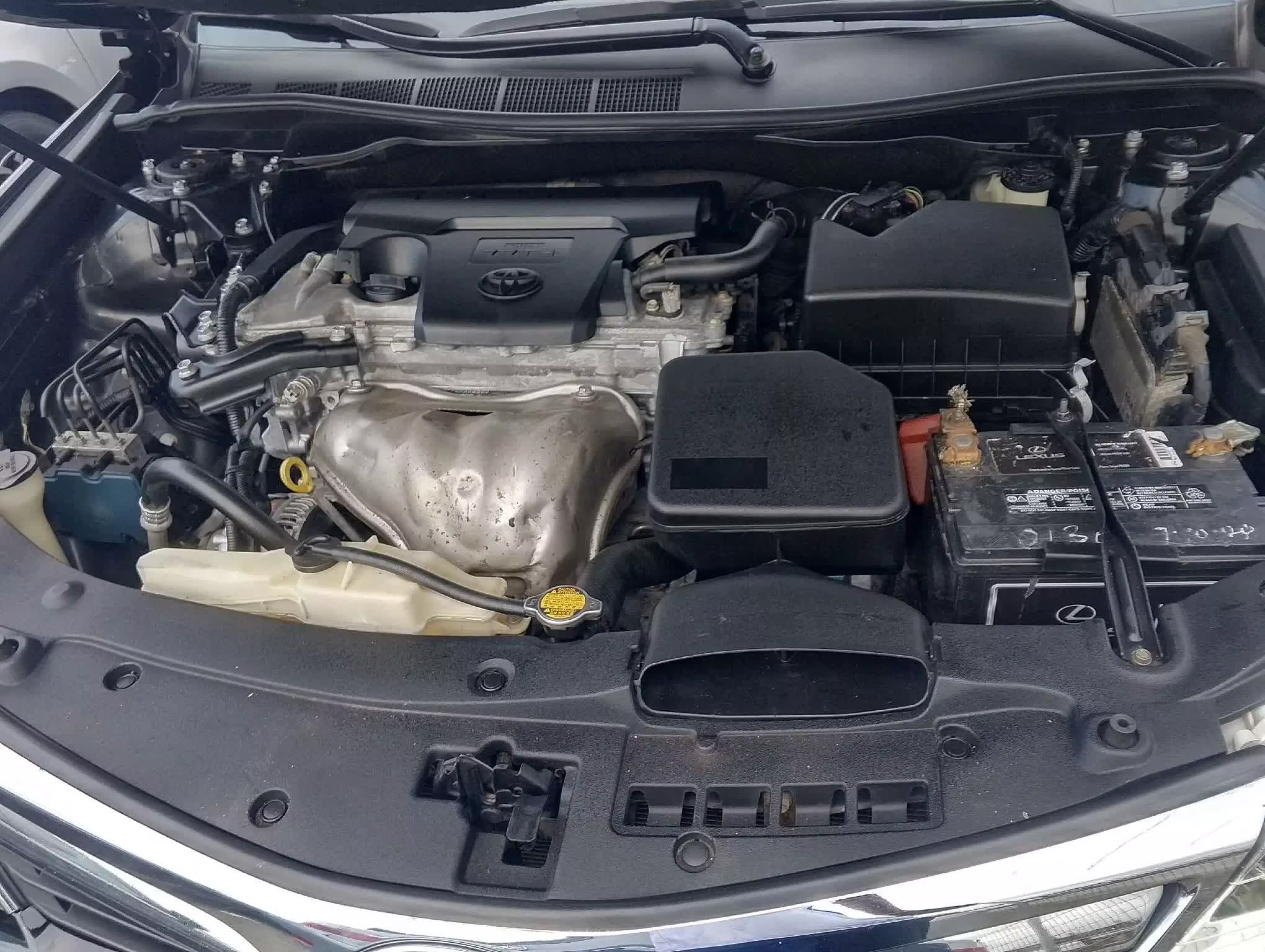 Toyota Camry   - 2014