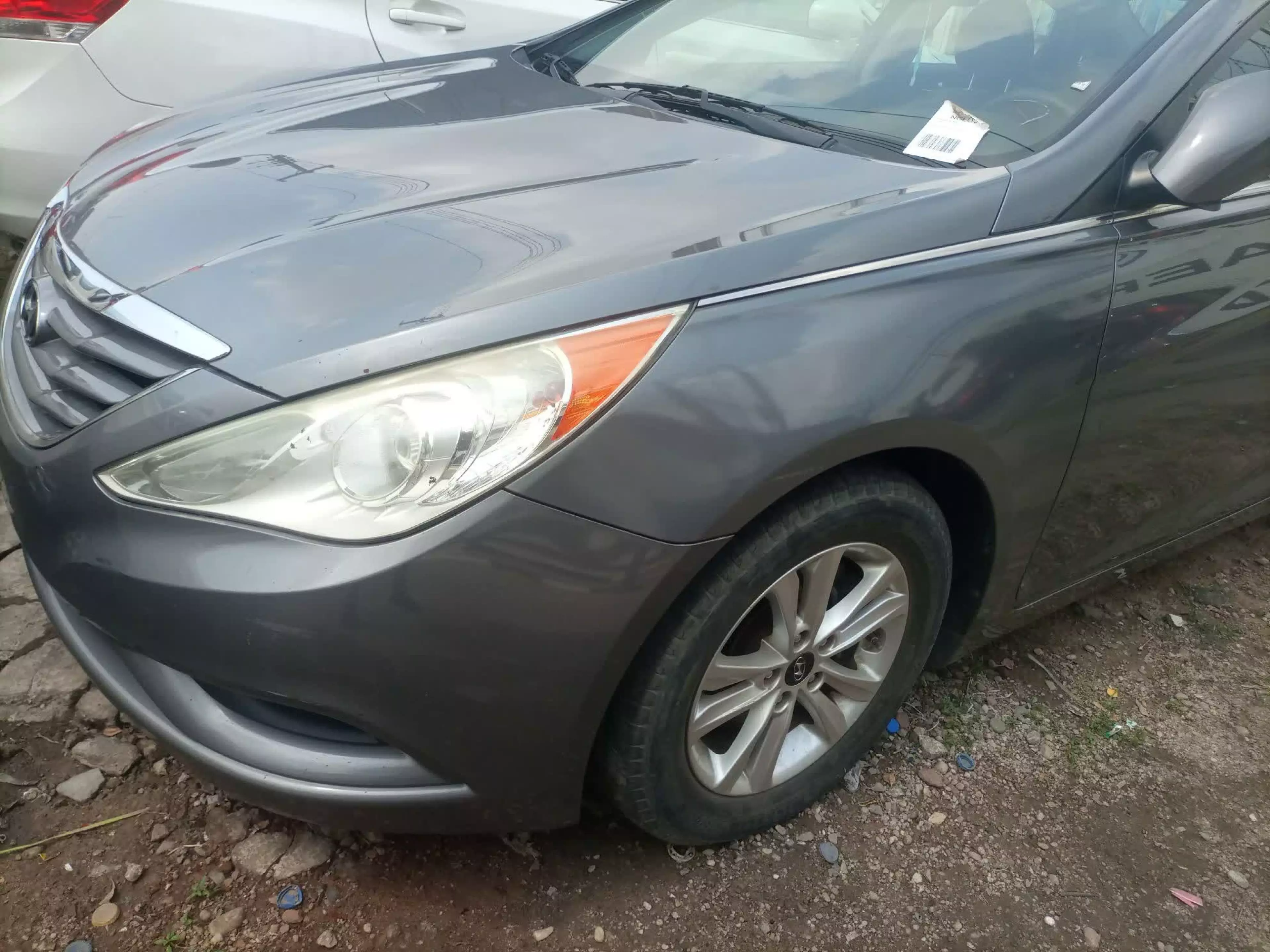Hyundai Sonata - 2011