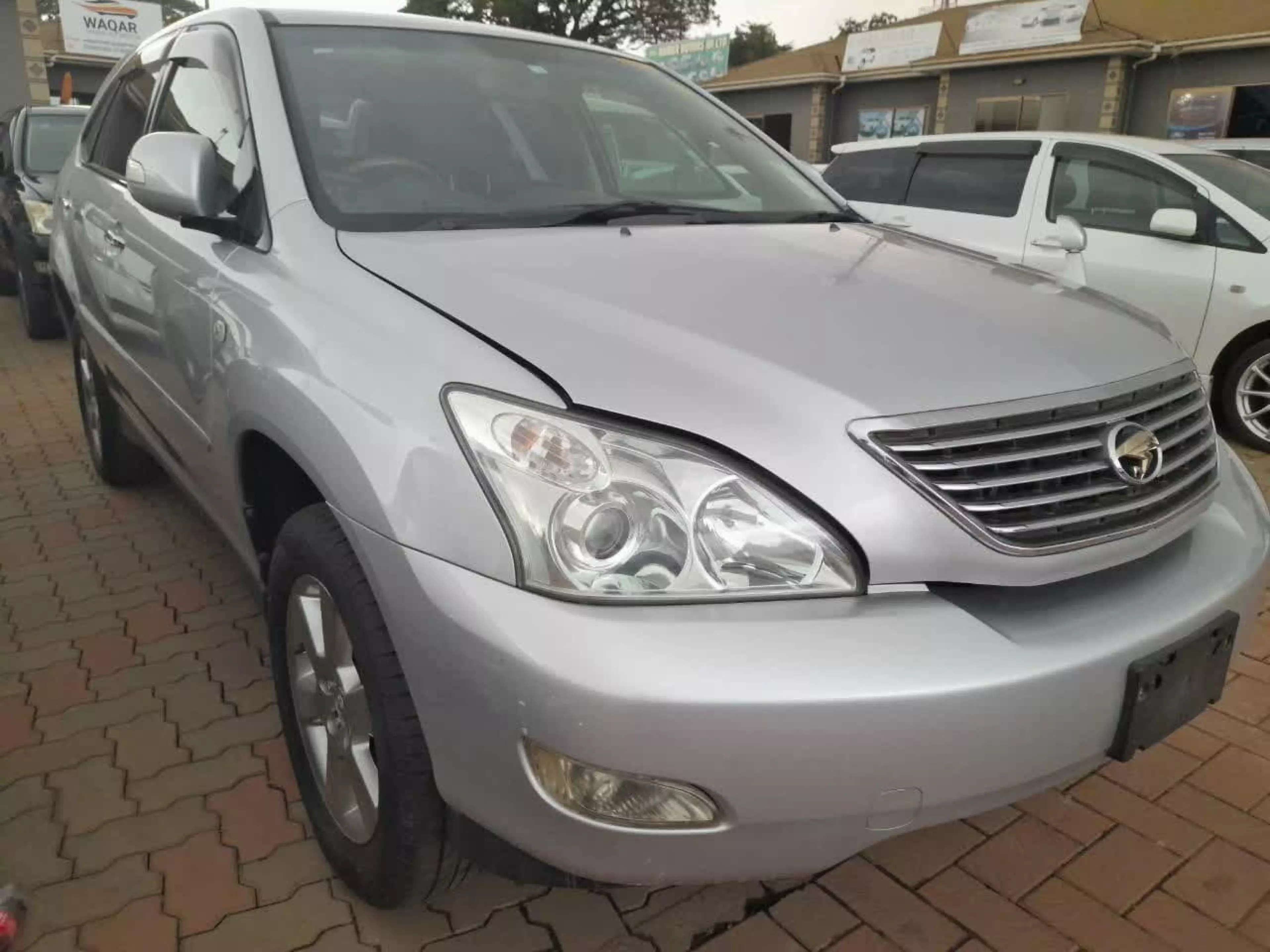Toyota Harrier - 2008