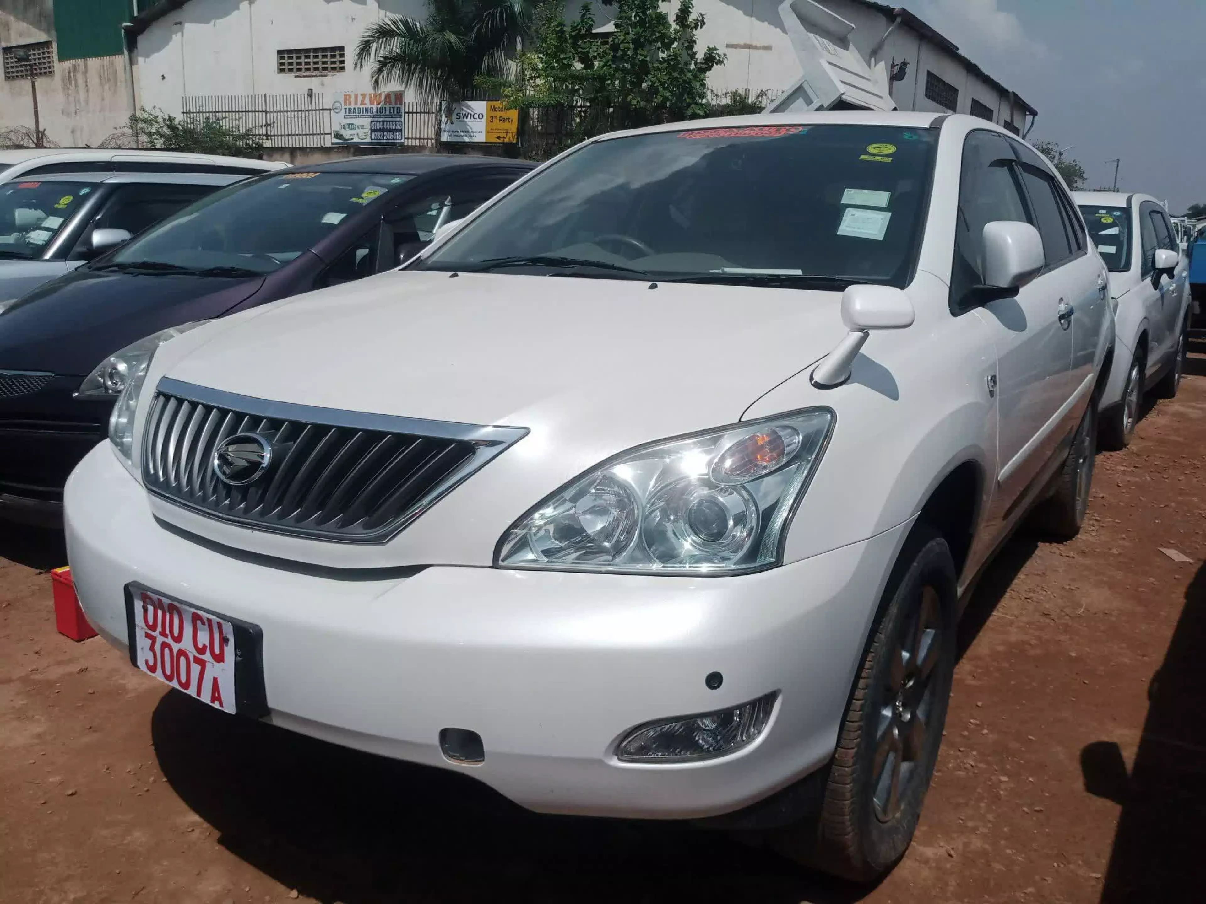 Toyota Harrier - 2010