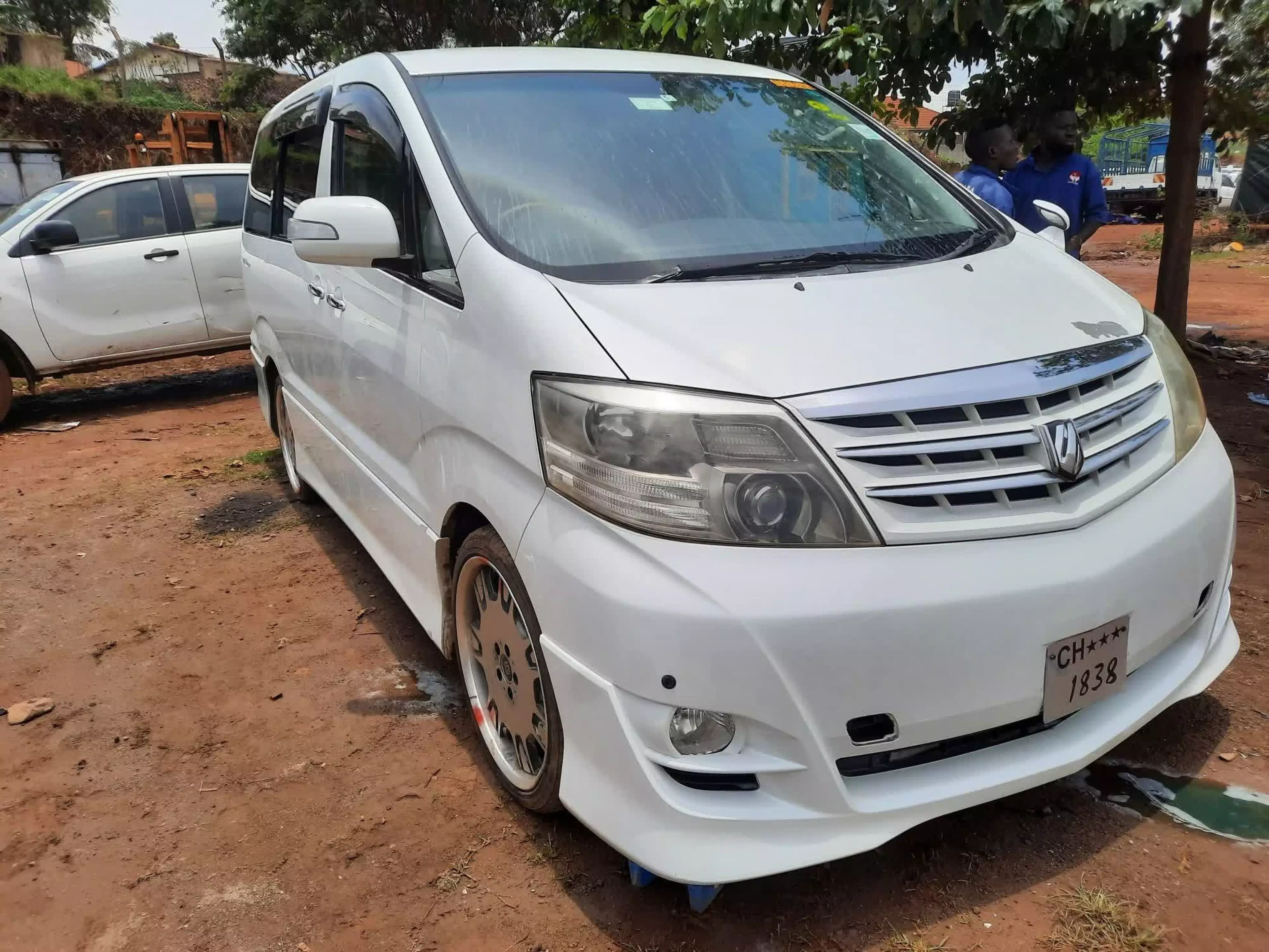 Toyota Alphard - 2008