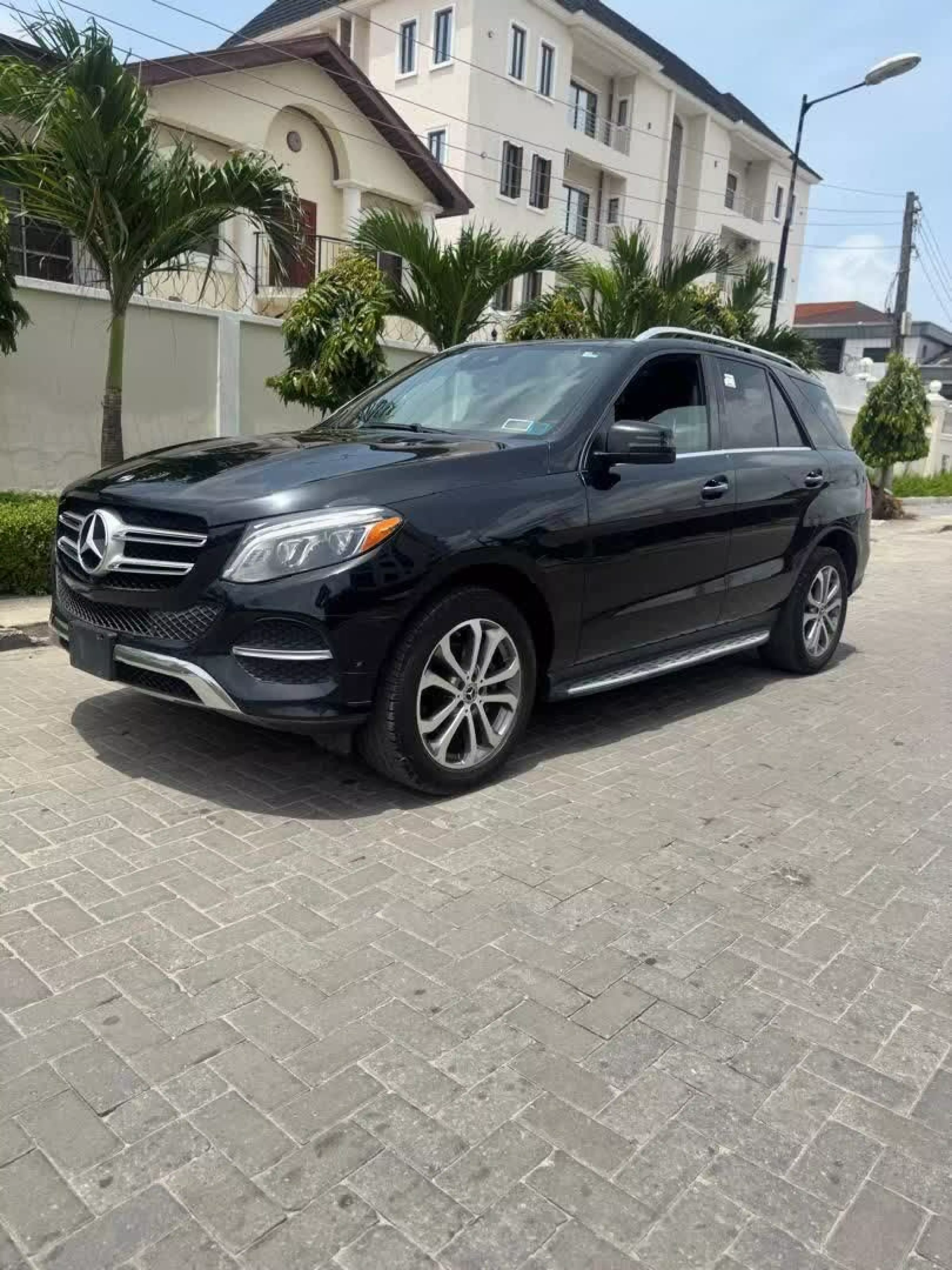 Mercedes-Benz GLE 350 - 2017