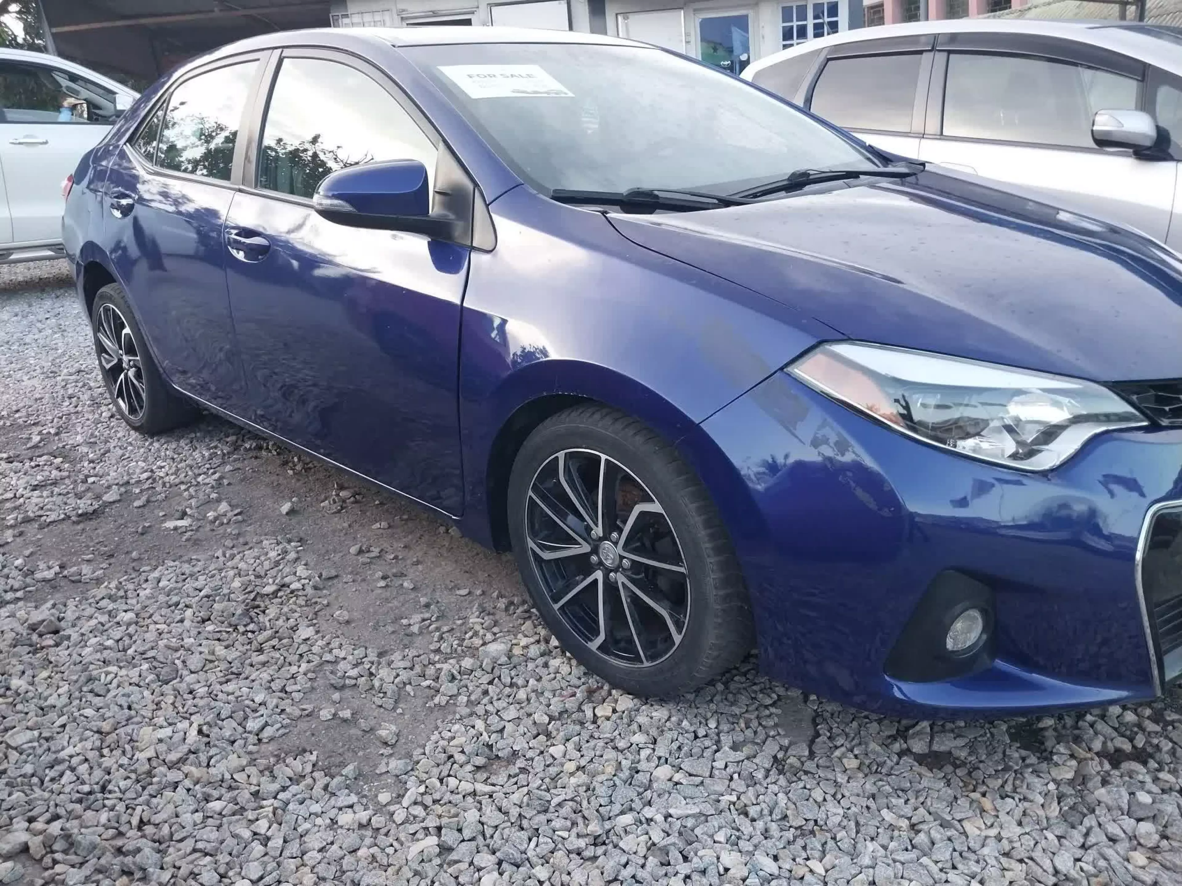 Toyota Corolla - 2015