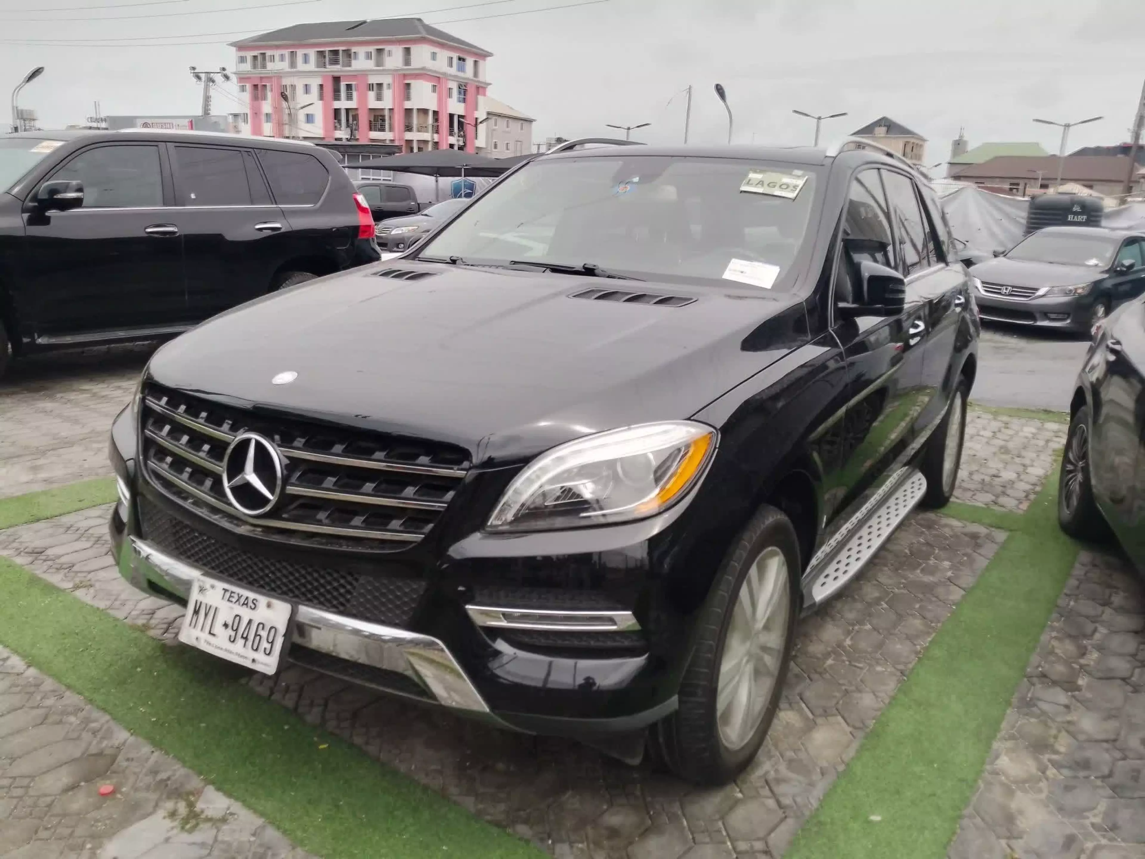 Mercedes-Benz ML 350   - 2013