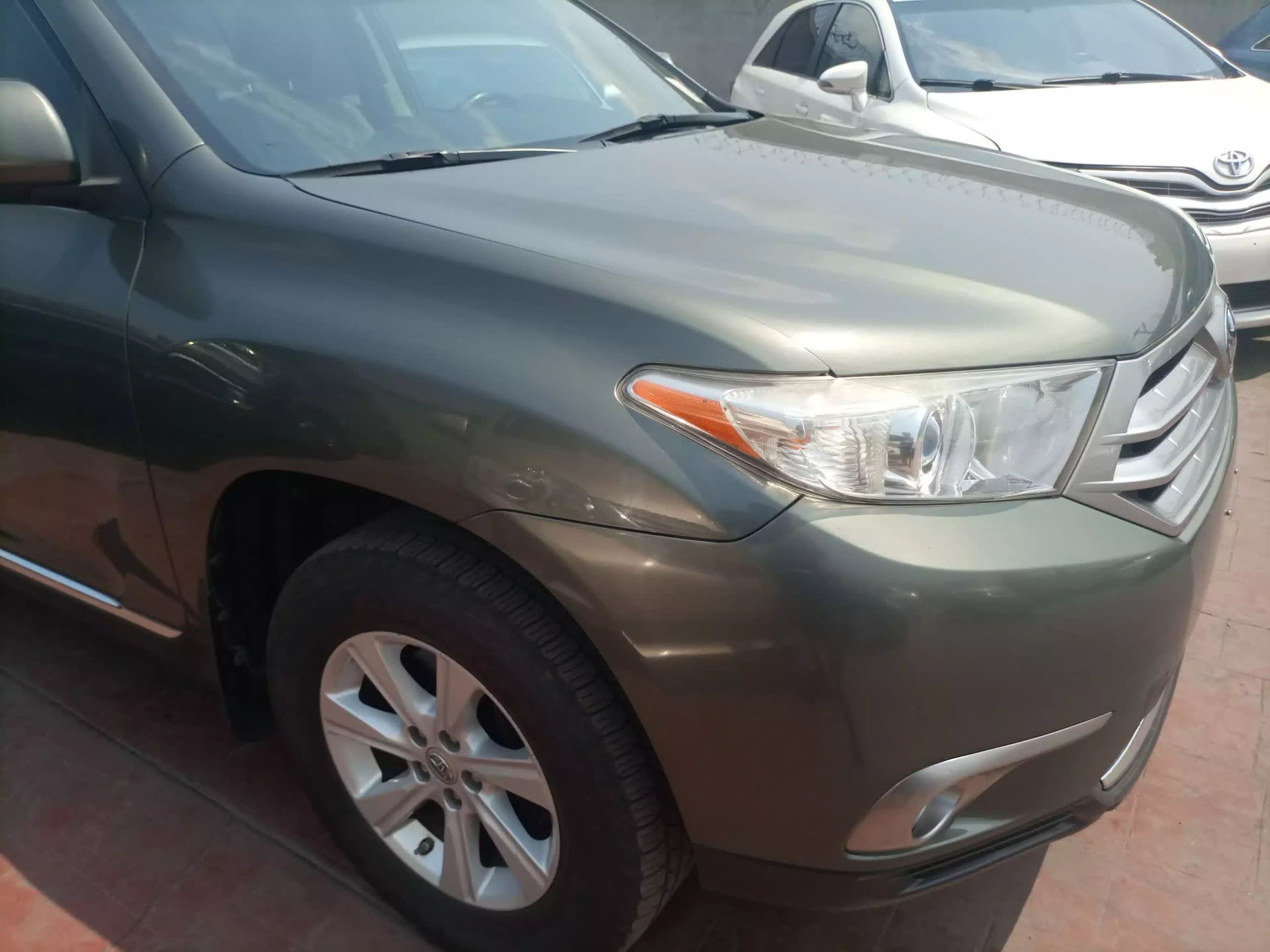 Toyota Highlander - 2013