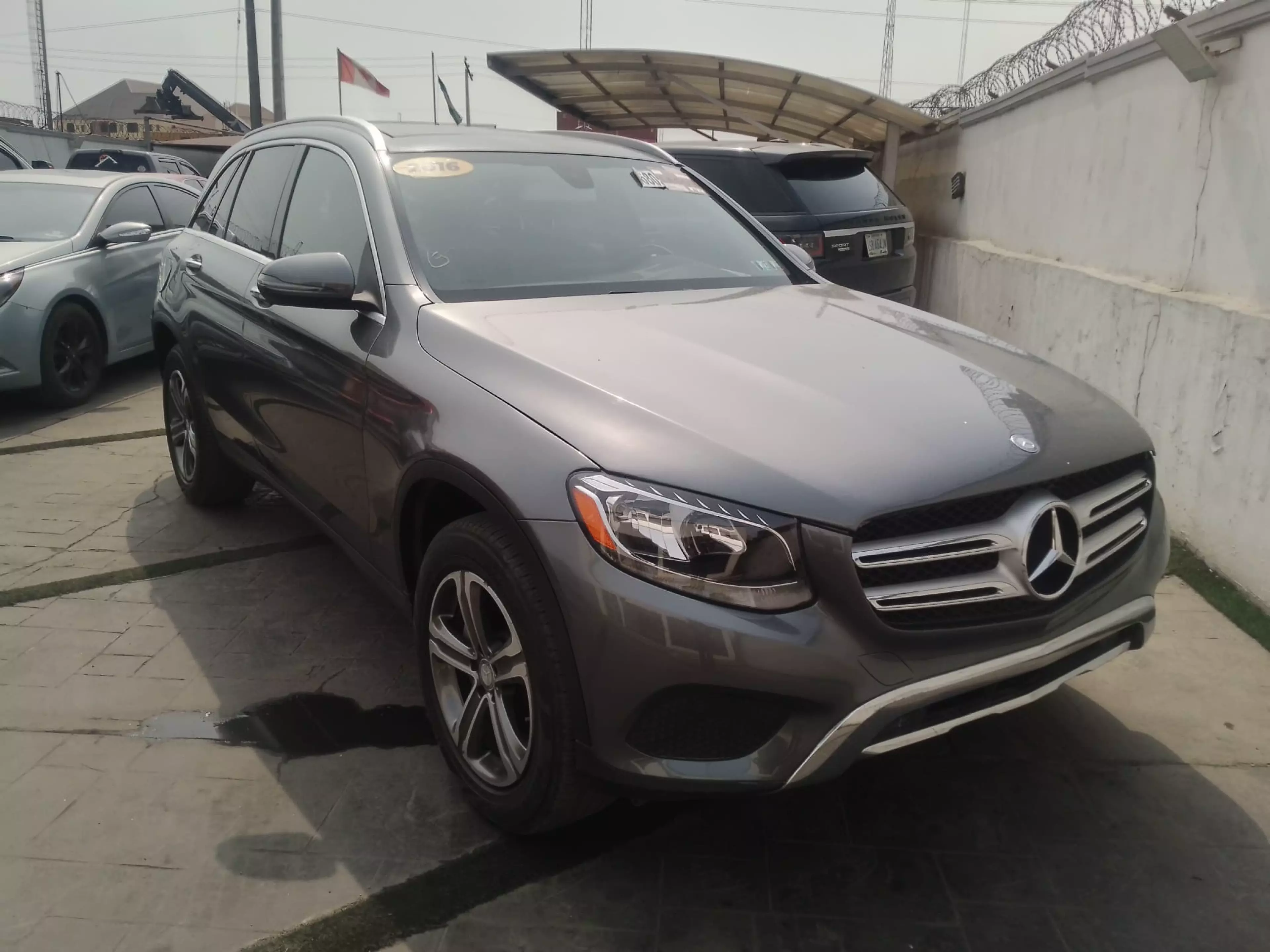 Mercedes-Benz GLC 300 - 2016