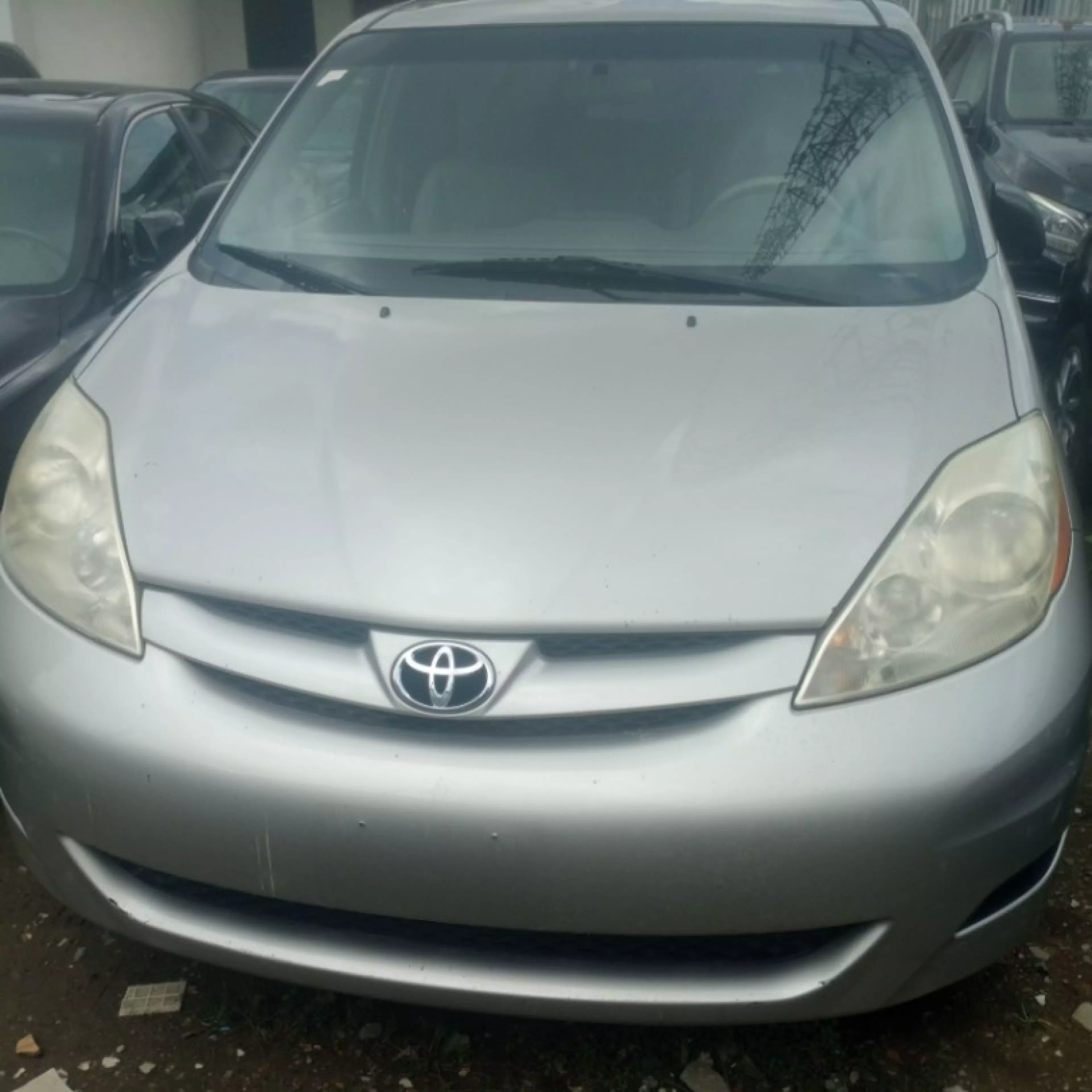 Toyota Sienna - 2008