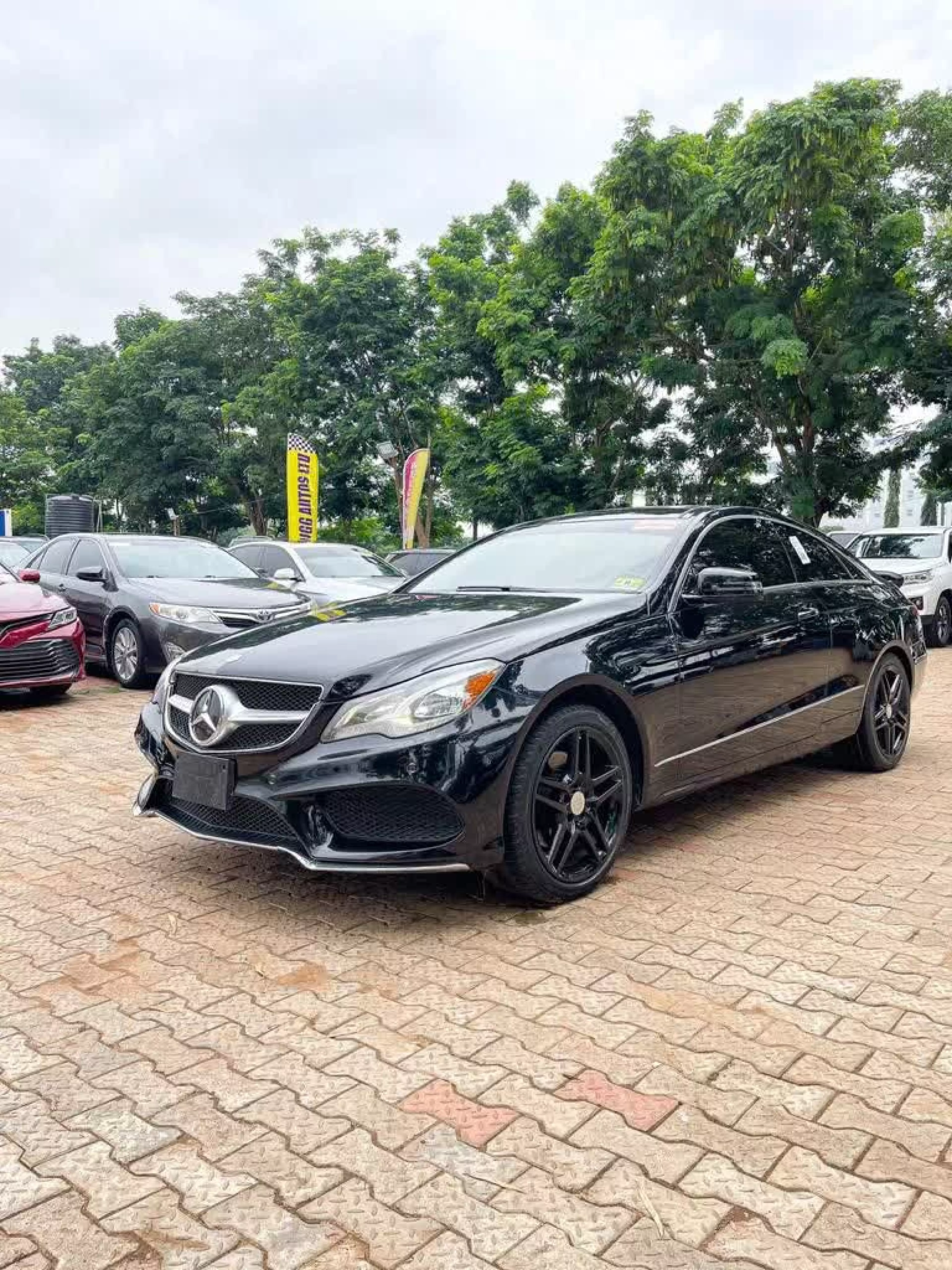 Mercedes-Benz E 350 - 2014