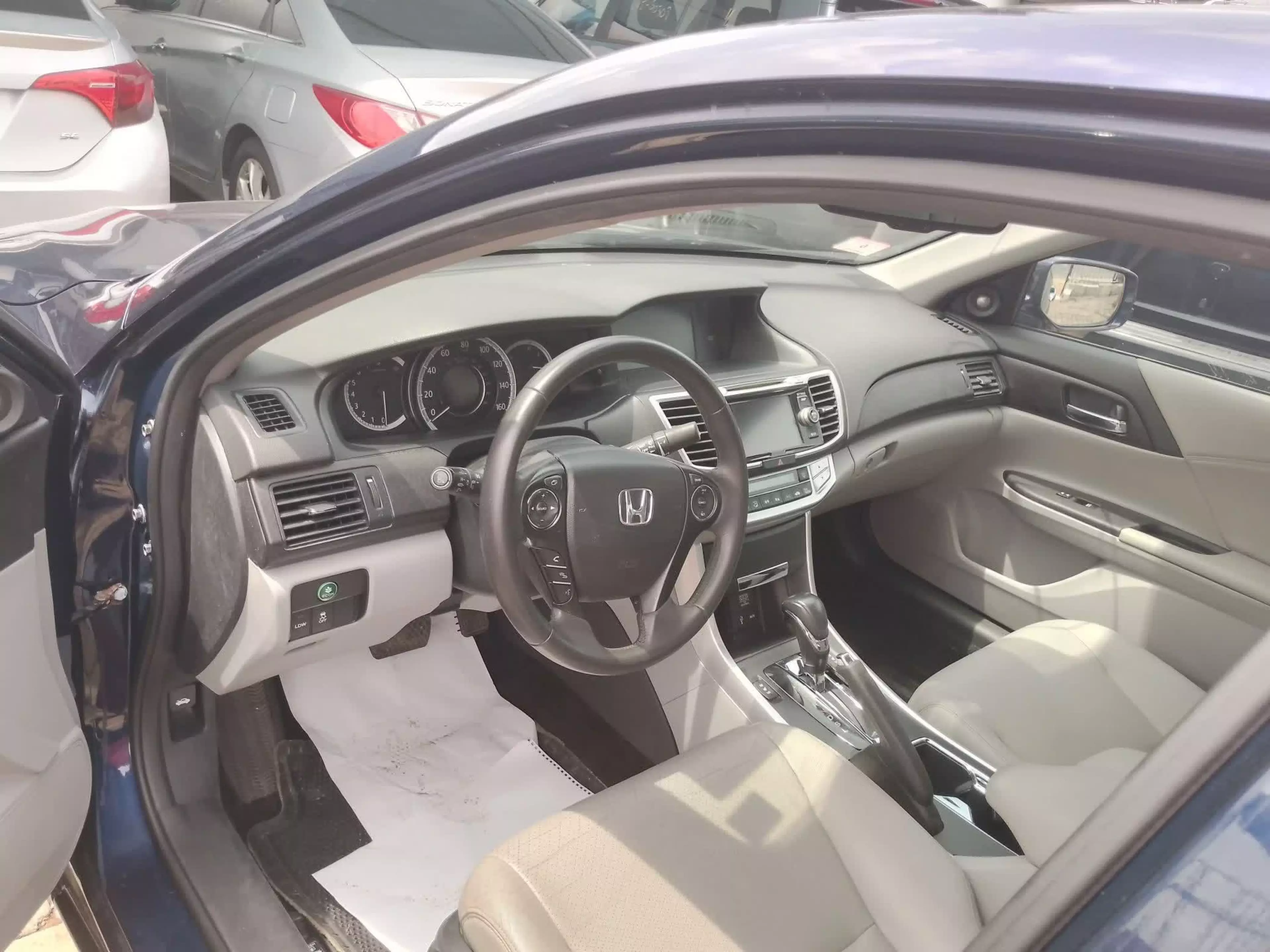 Honda Accord   - 2015