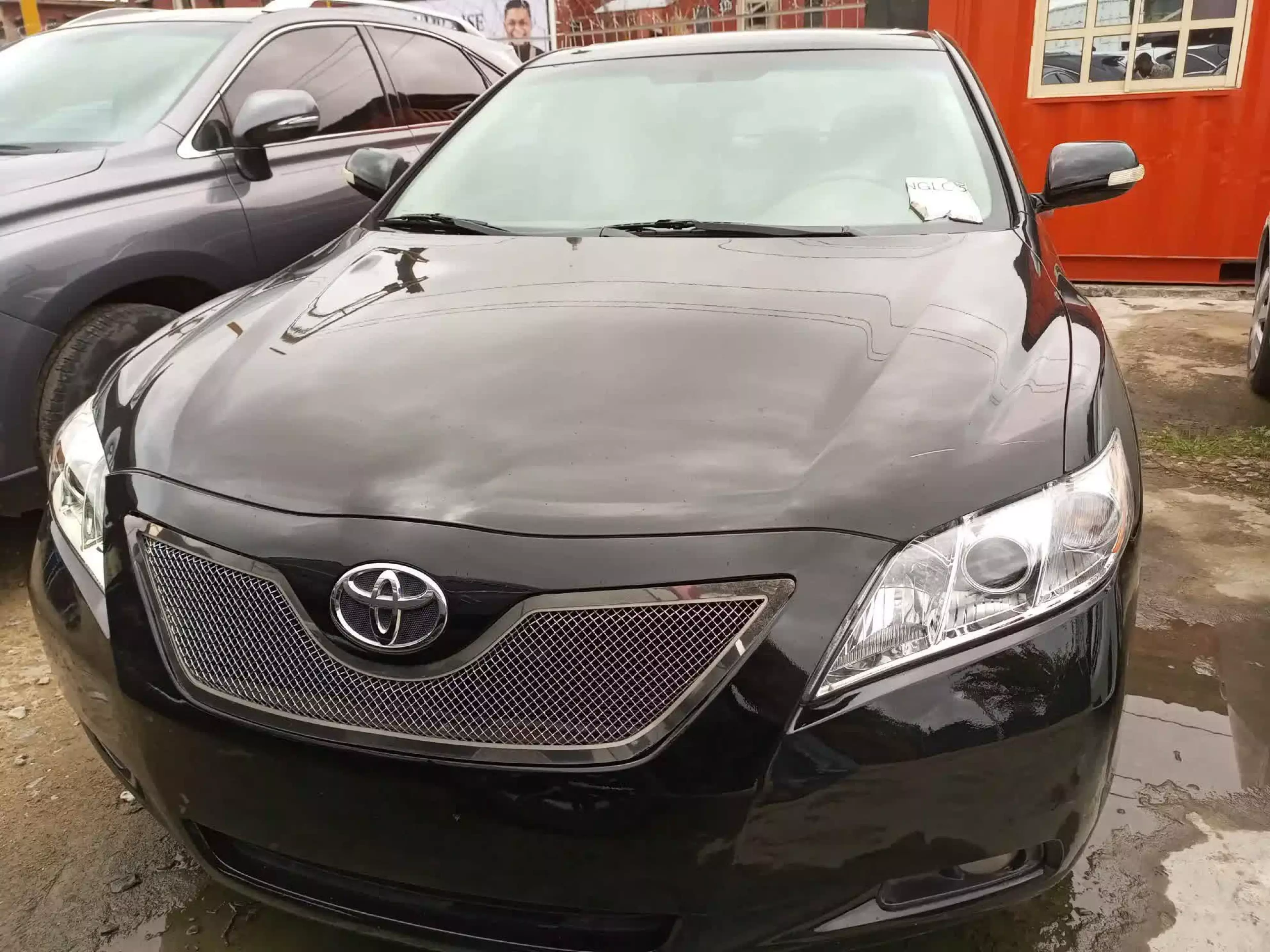 Toyota Camry - 2009