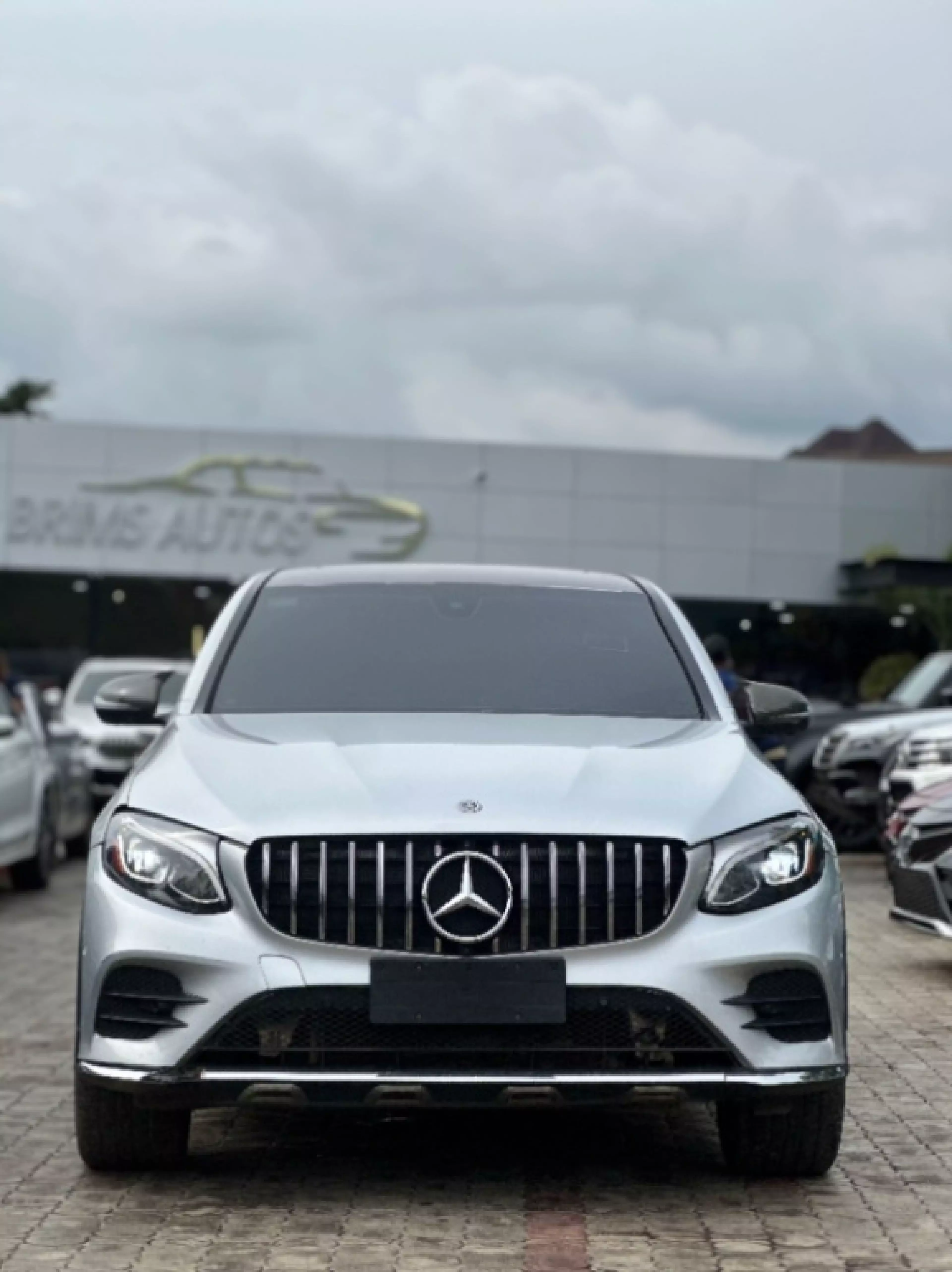 Mercedes-Benz GLC 300 - 2019