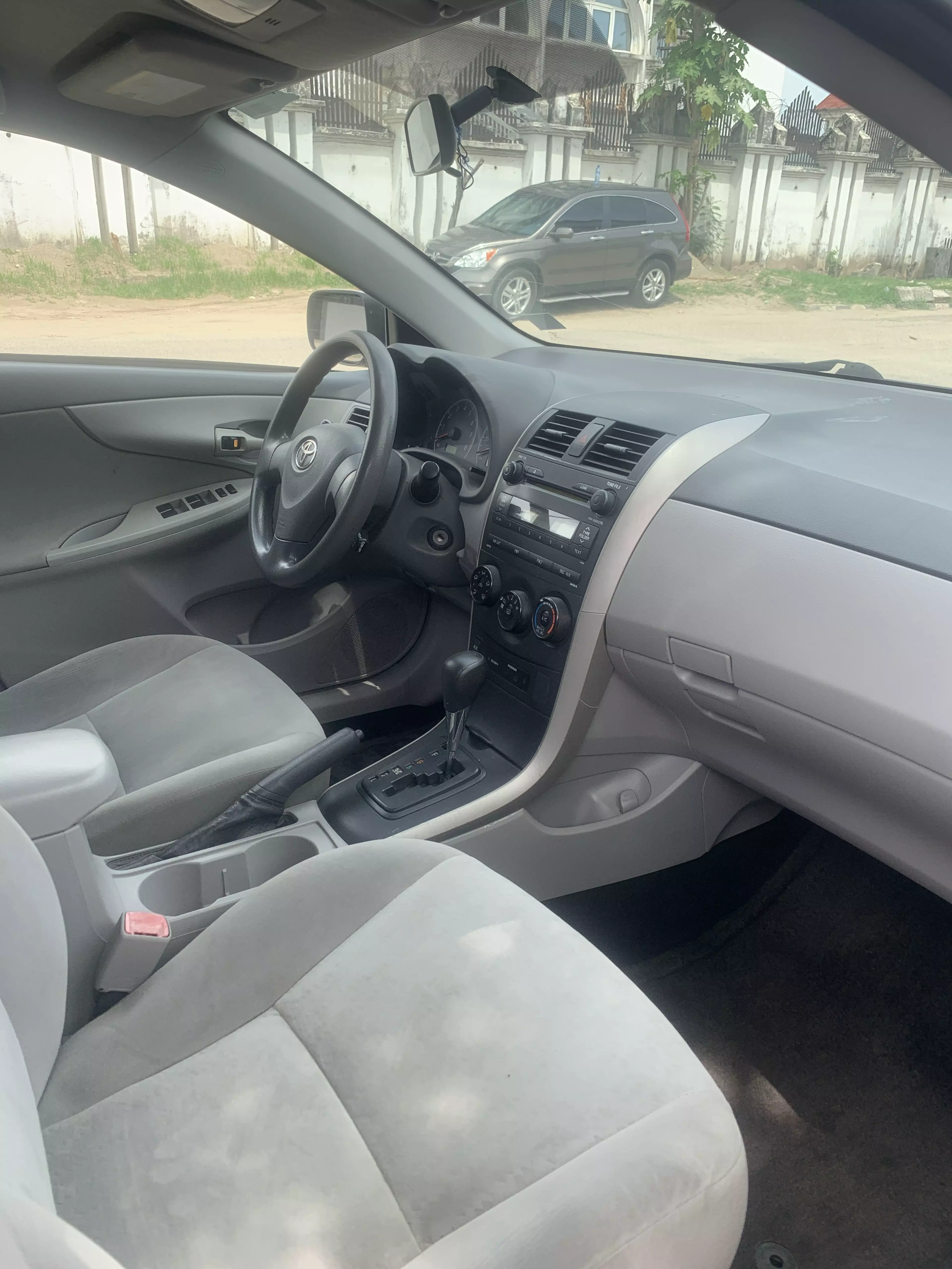 Toyota corolla   - 2009