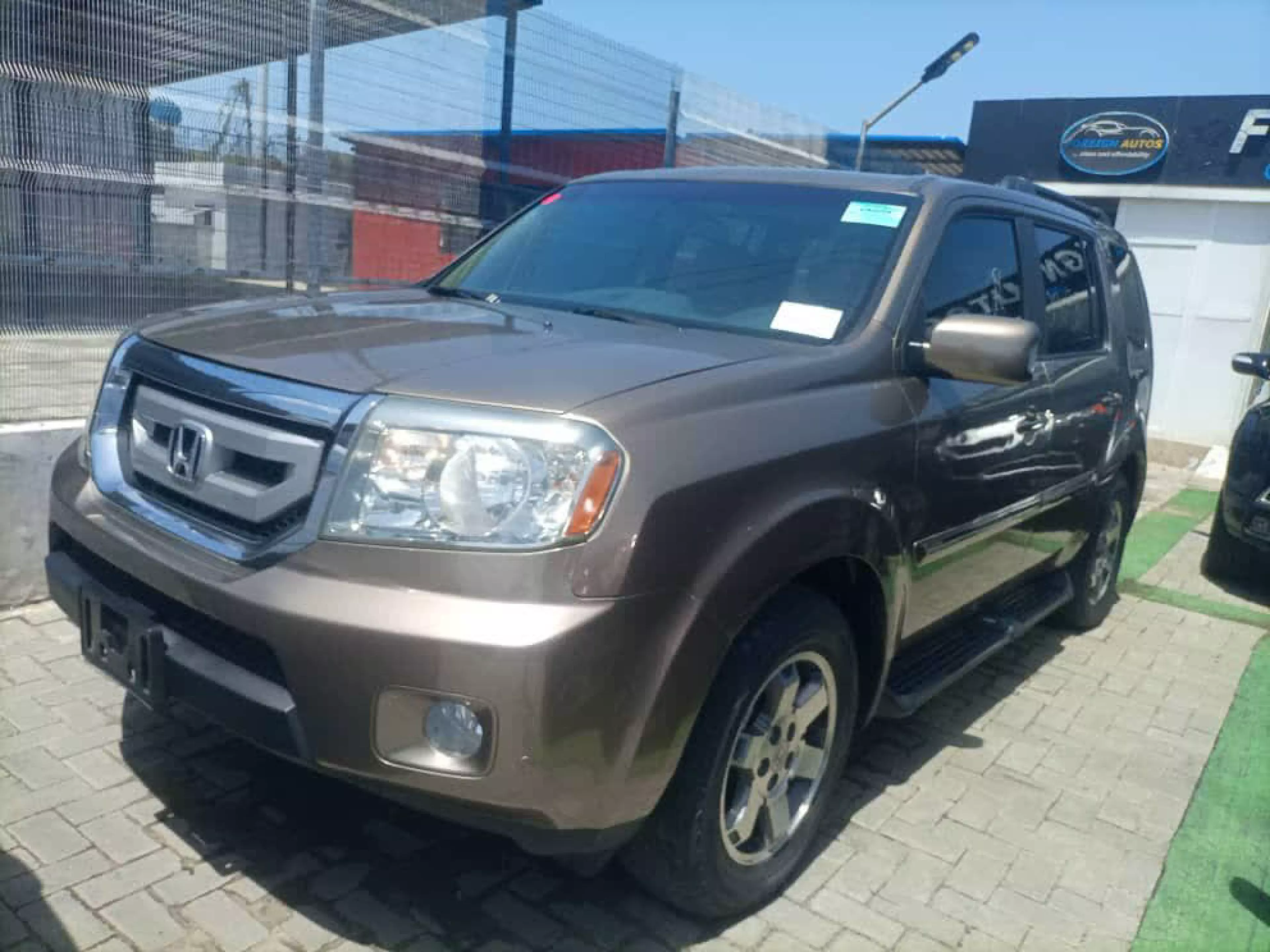 Honda Pilot - 2011