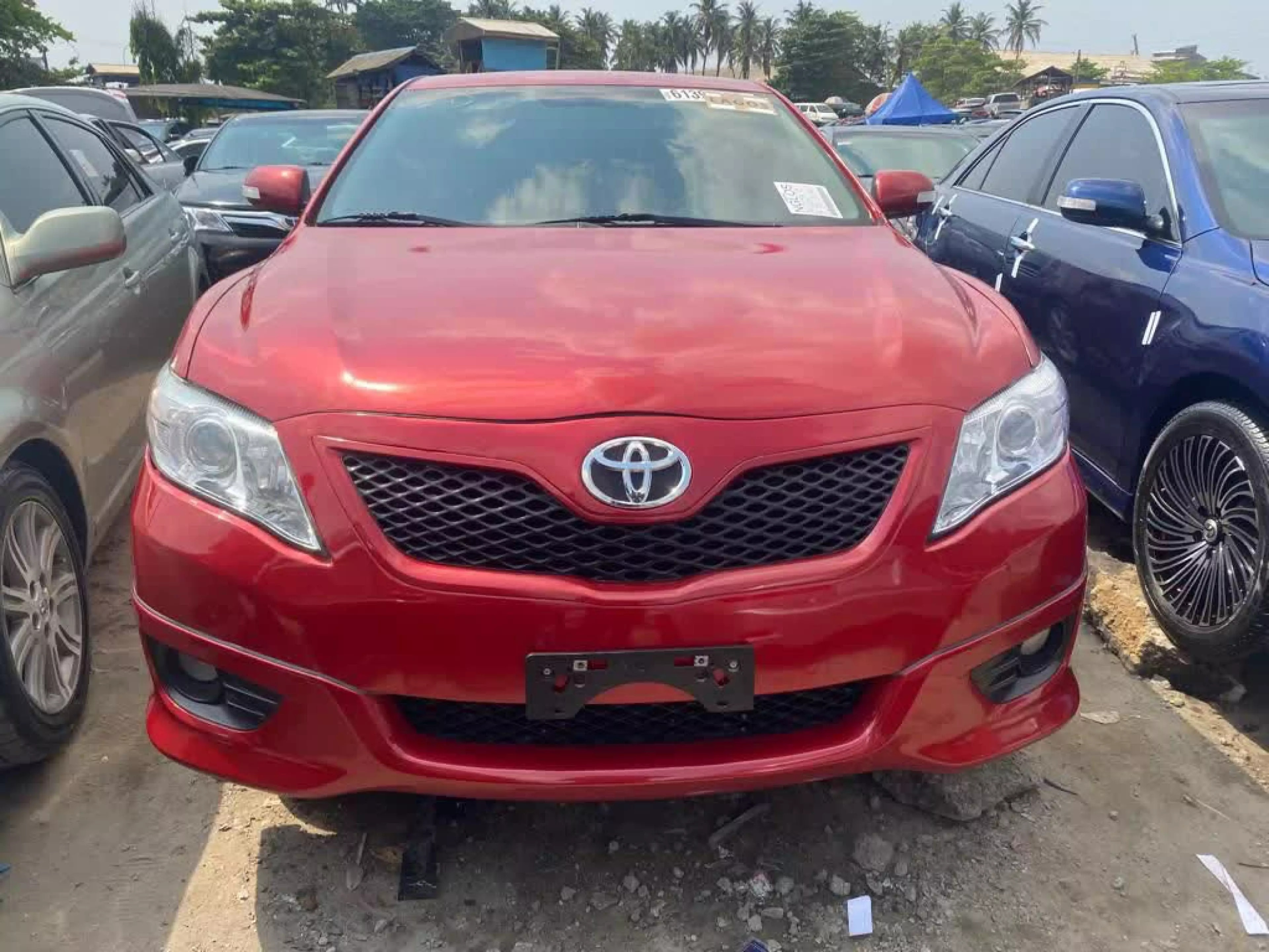 Toyota Camry - 2011