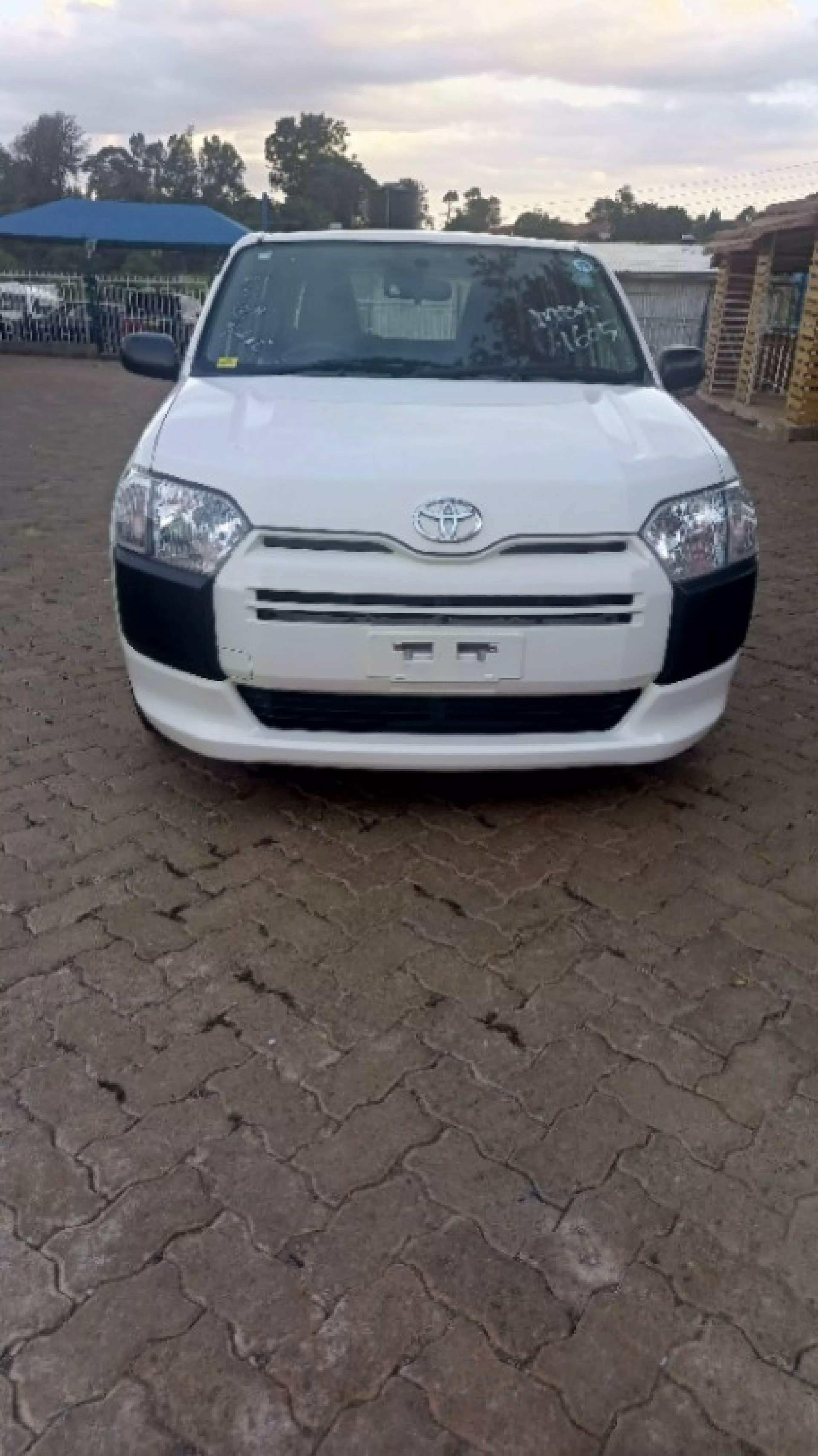 Toyota Probox  - 2019