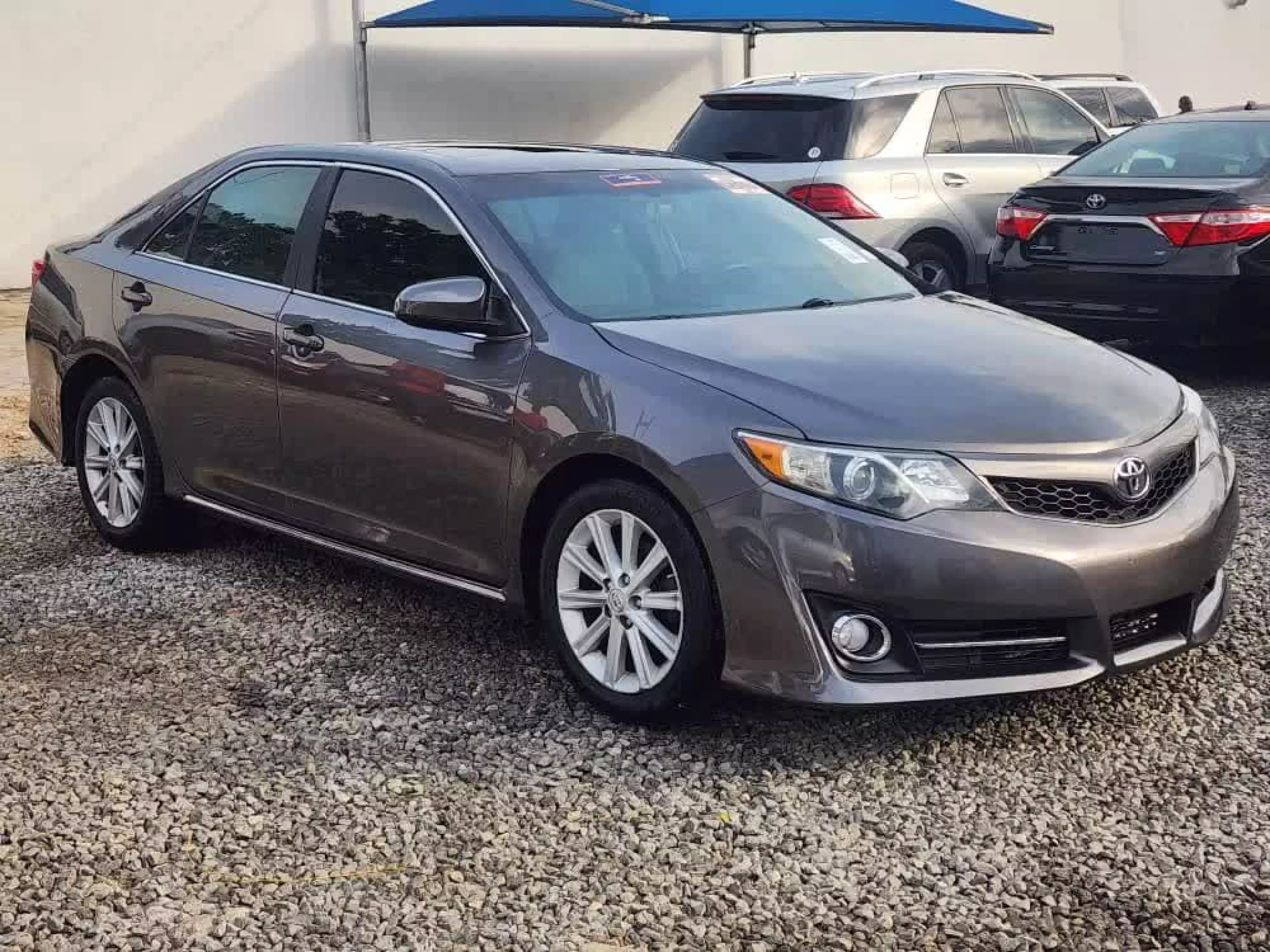 Toyota Camry - 2014