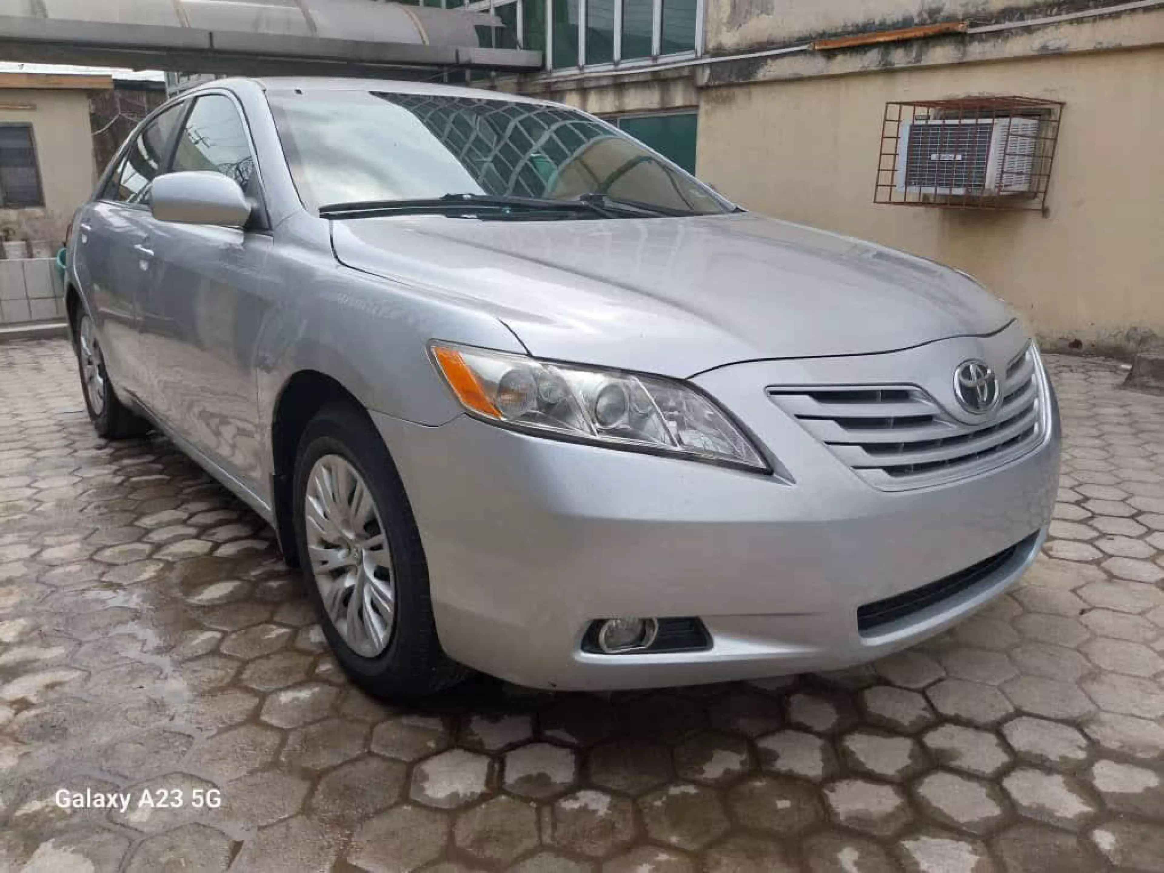 Toyota Camry - 2007