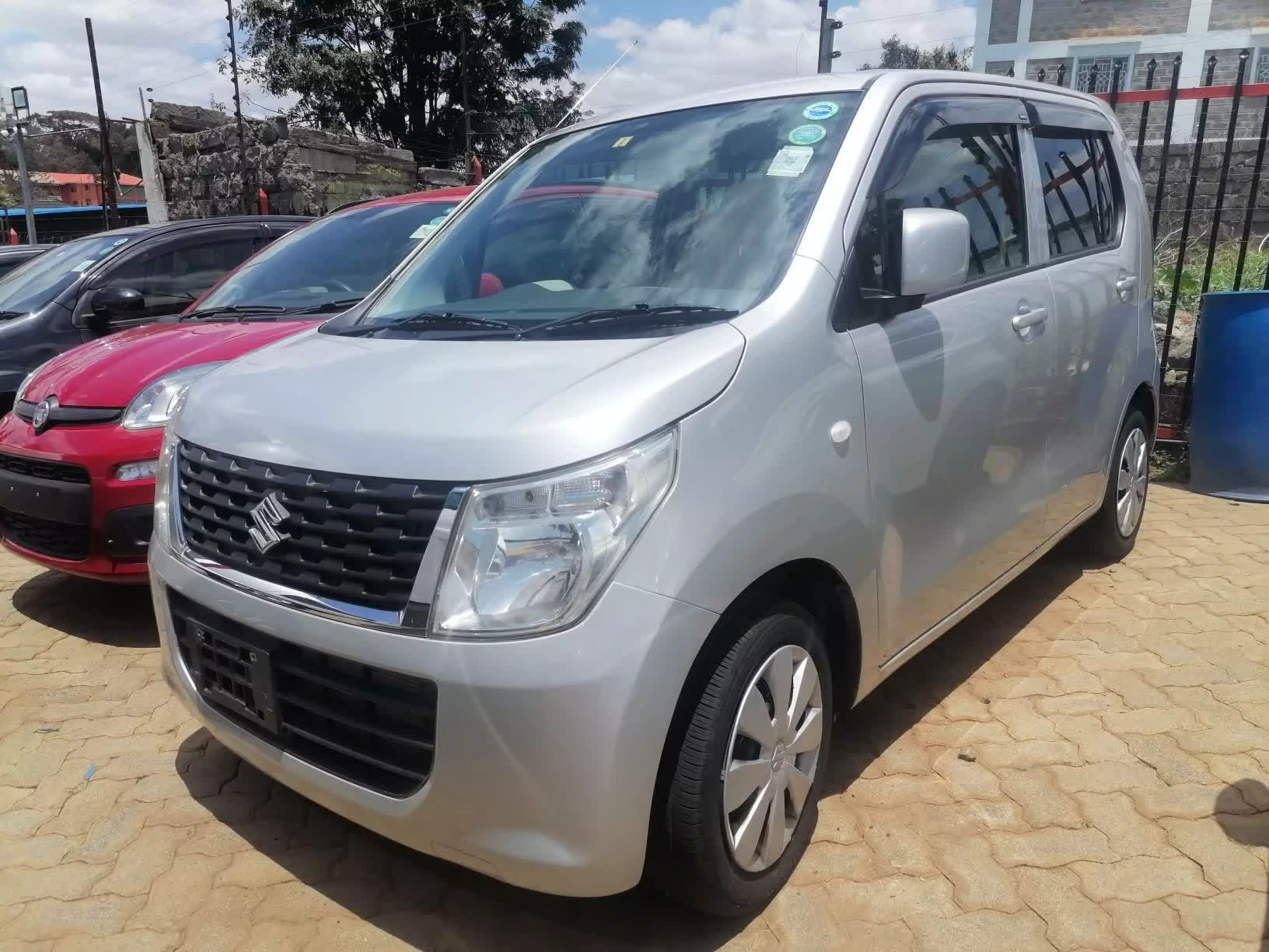 SUZUKI Wagon R - 2016