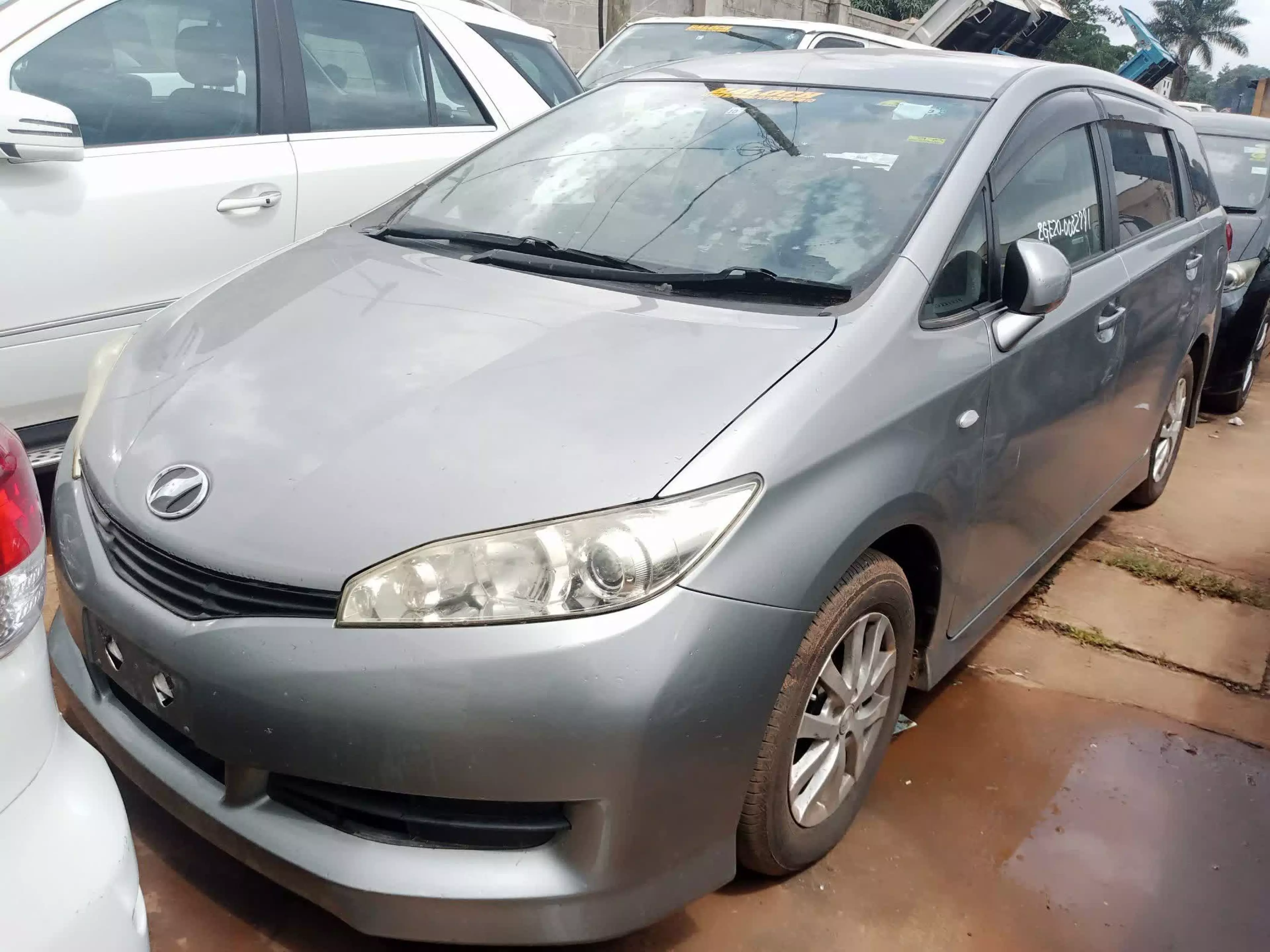 Toyota Wish - 2009