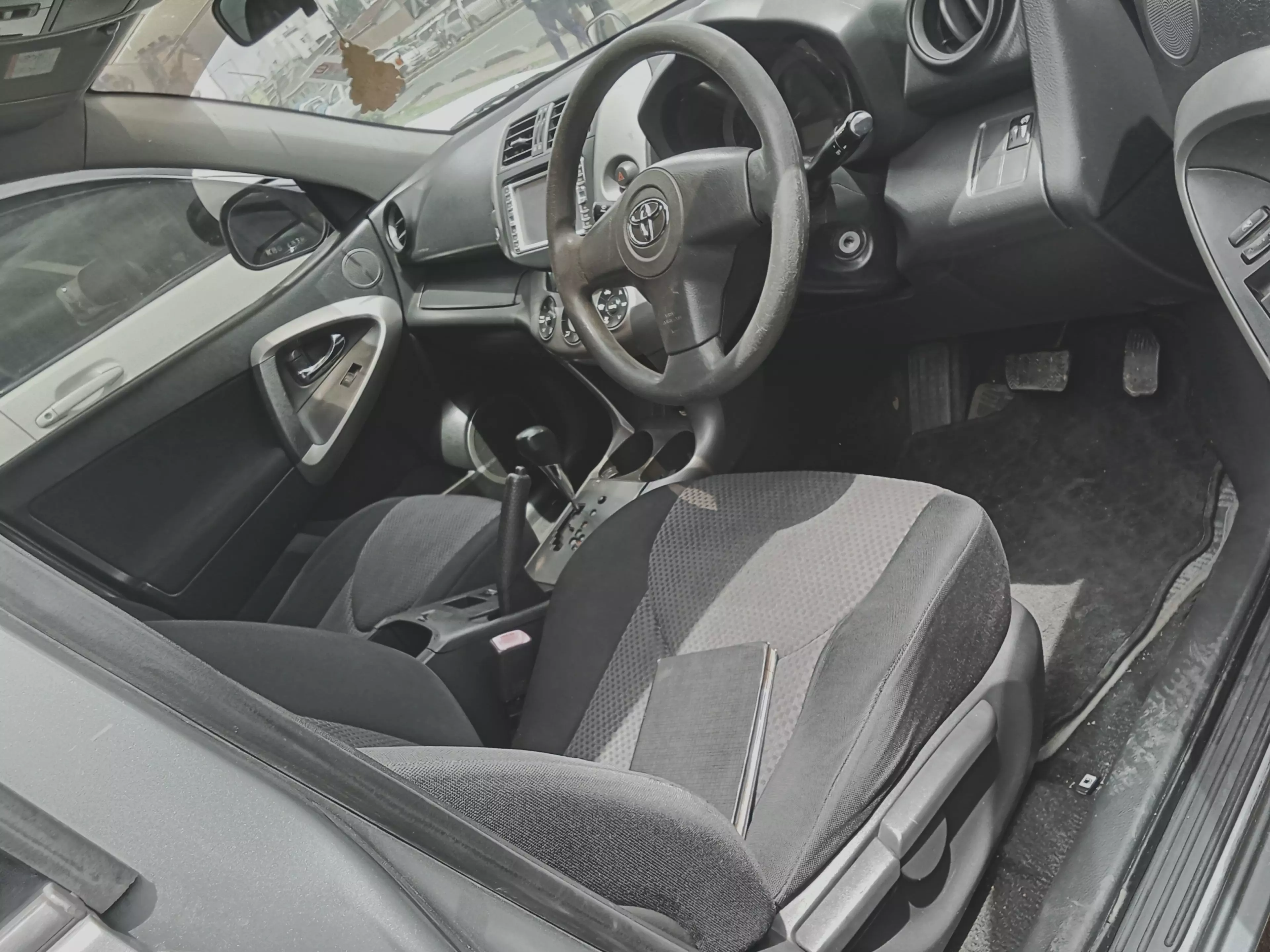 Toyota Rav4   - 2005