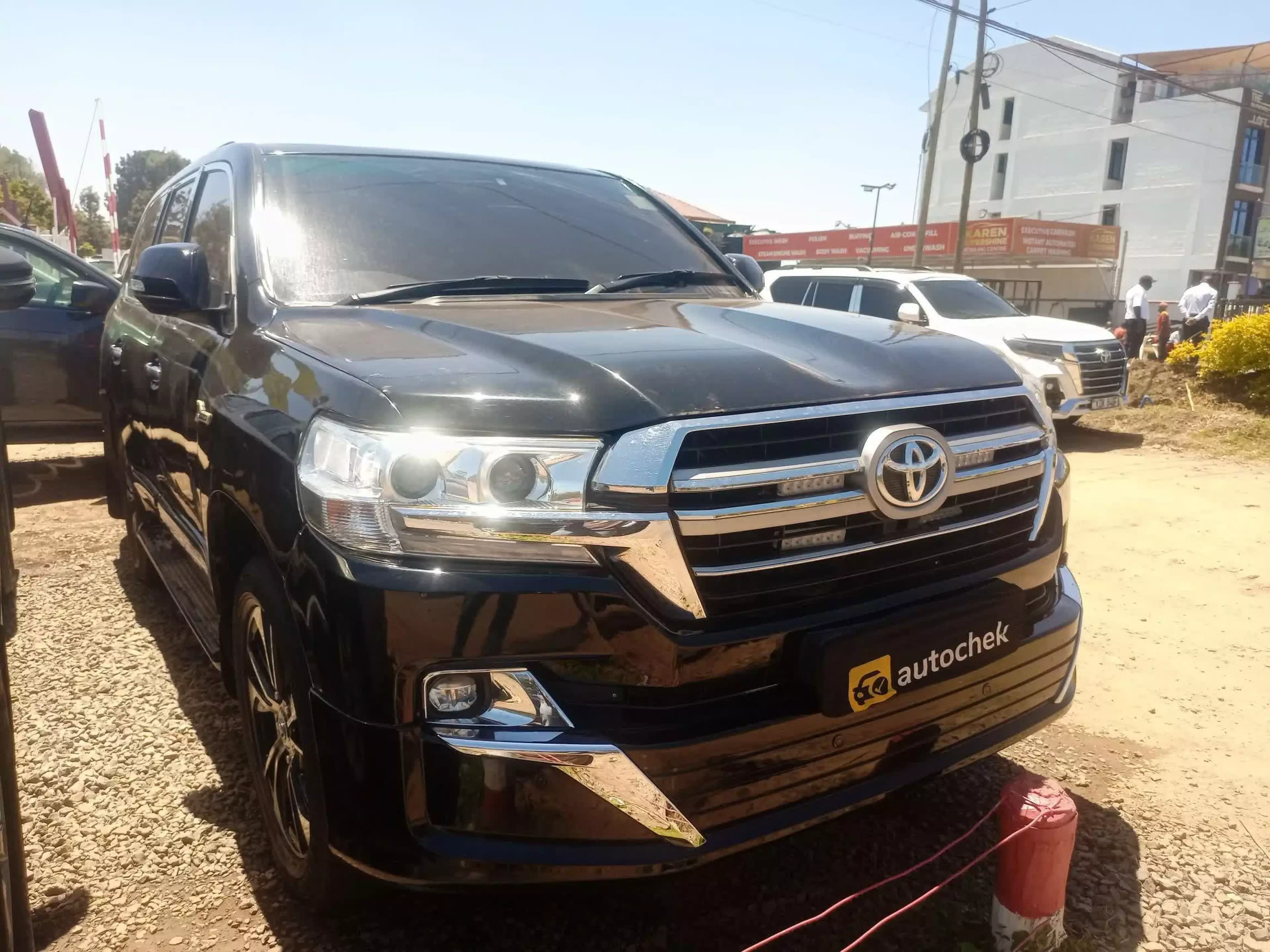 Toyota Land Cruiser V8 - 2013