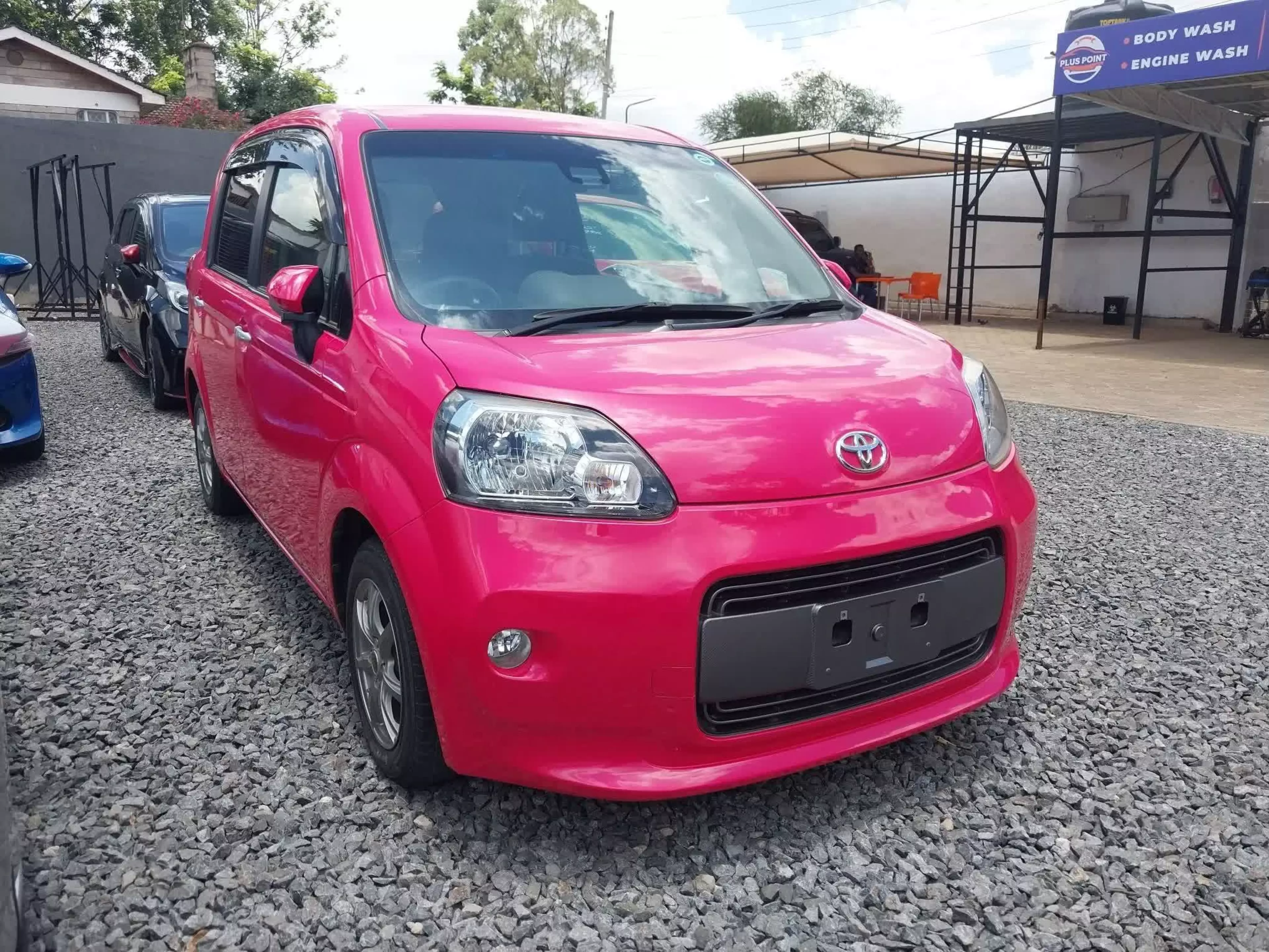 Toyota Porte - 2016