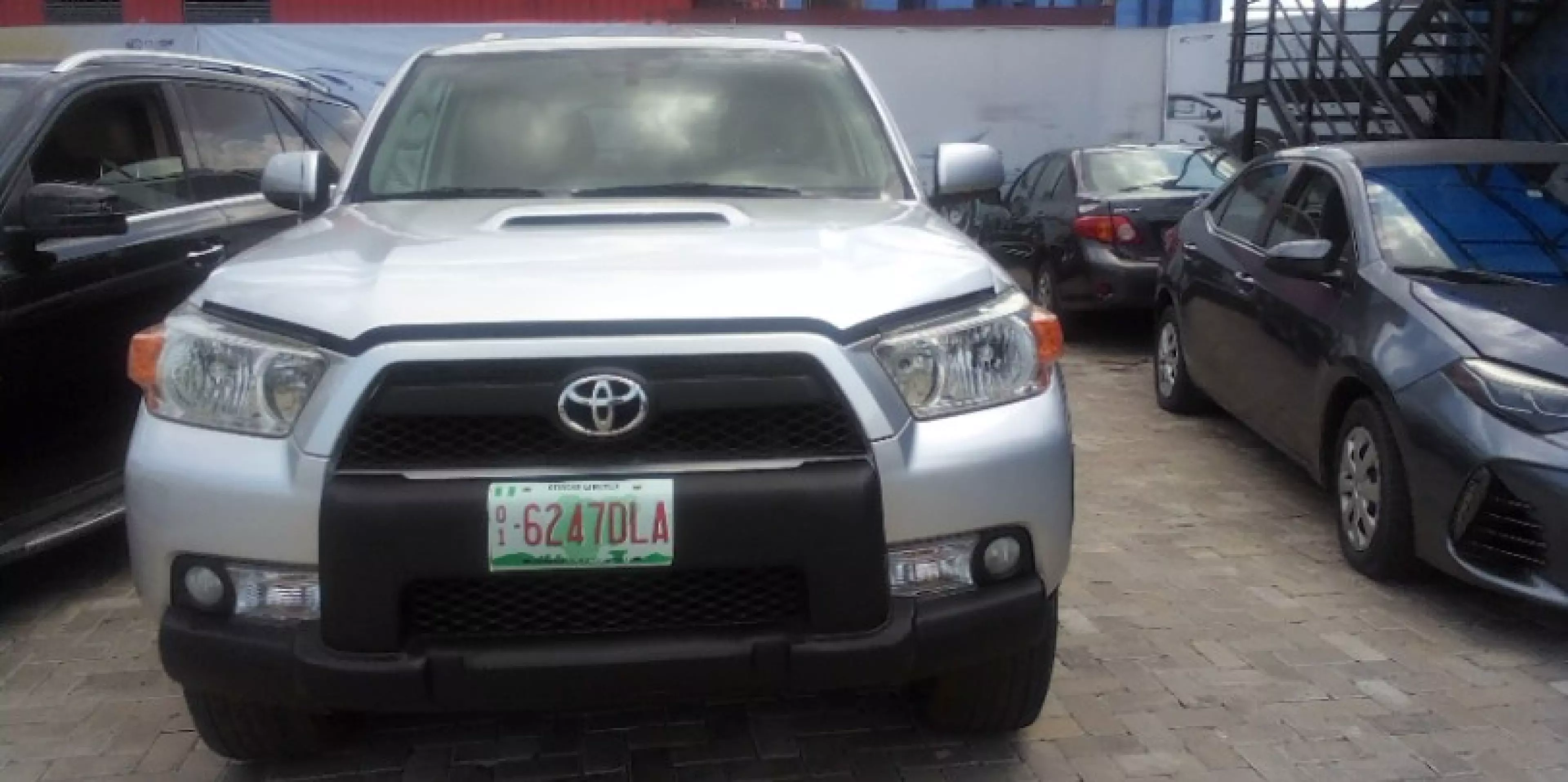 Toyota 4-Runner - 2013