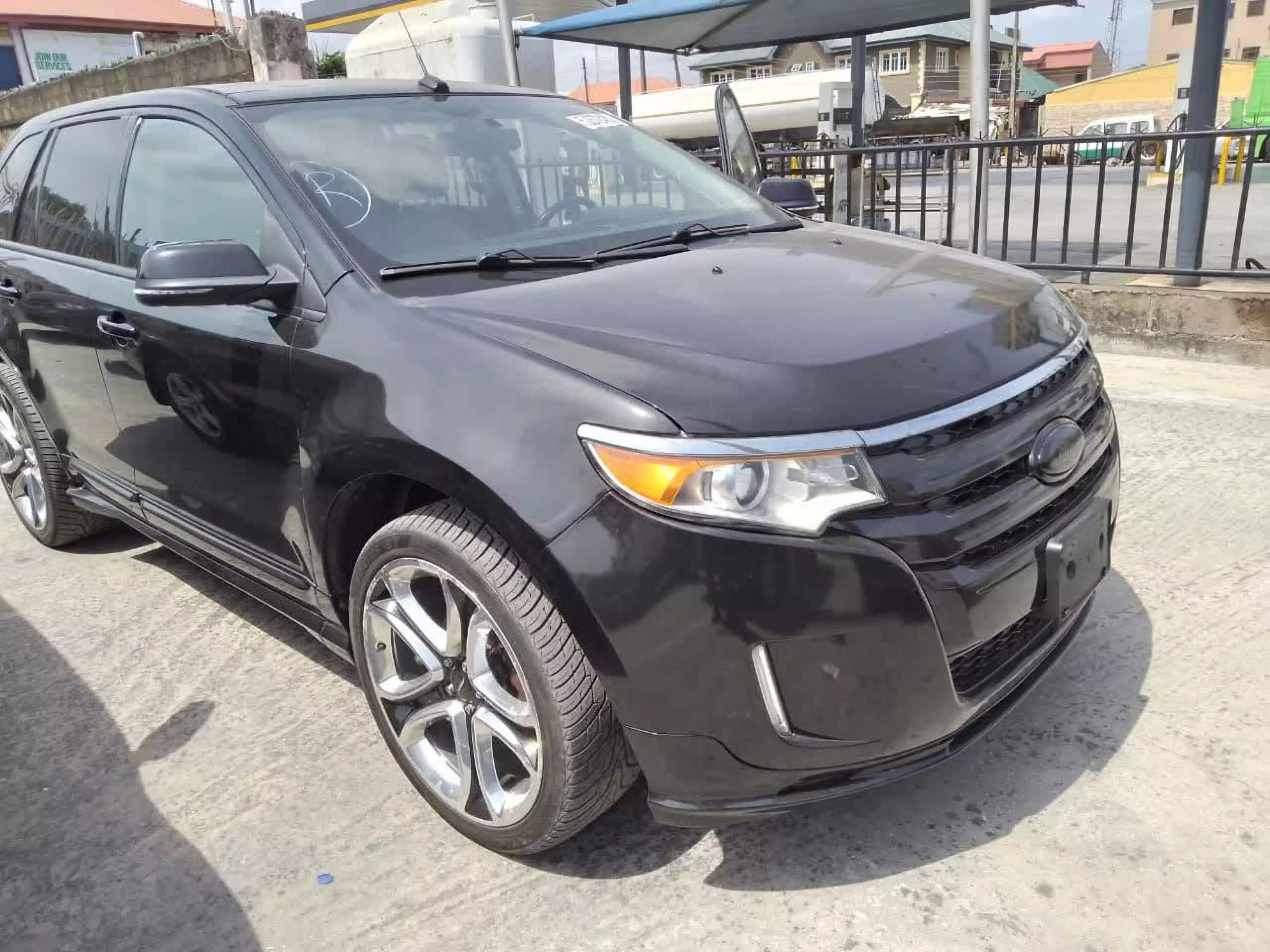 Ford Edge - 2013