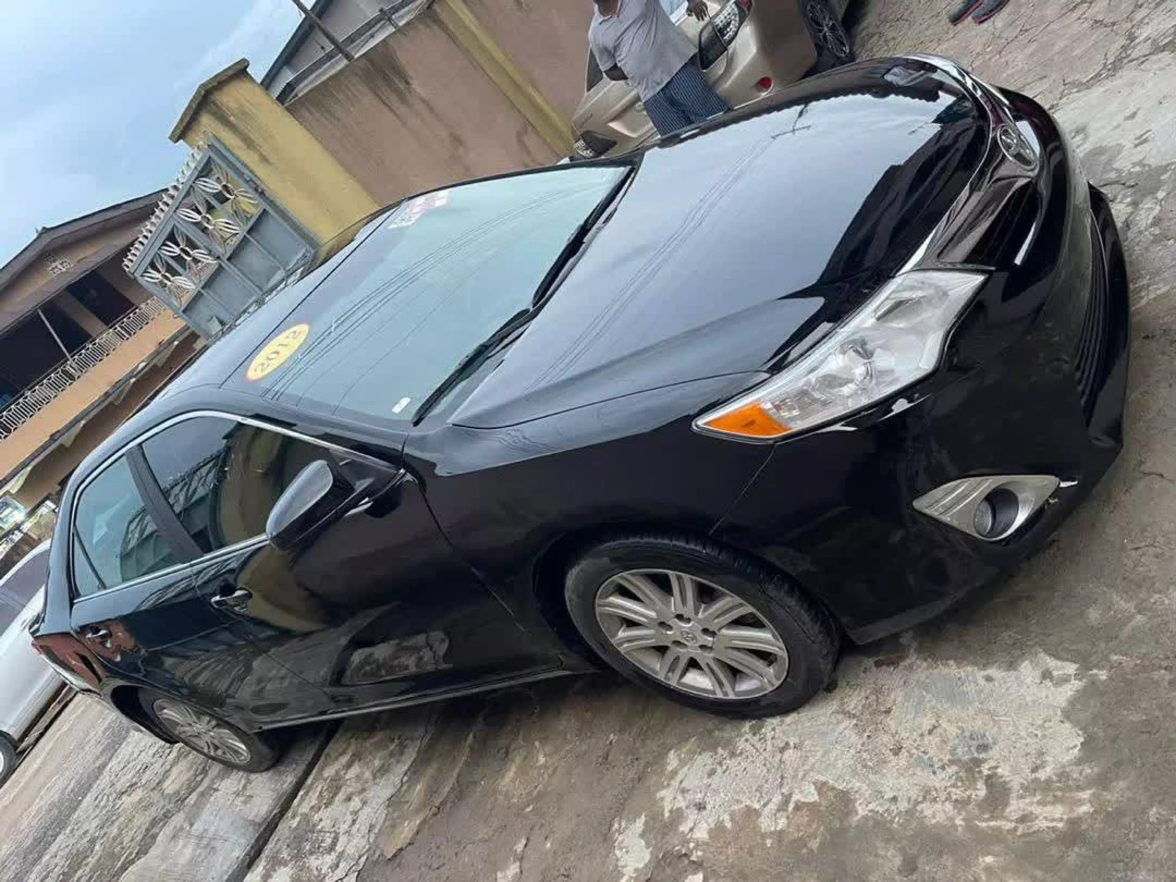 Toyota Camry - 2012