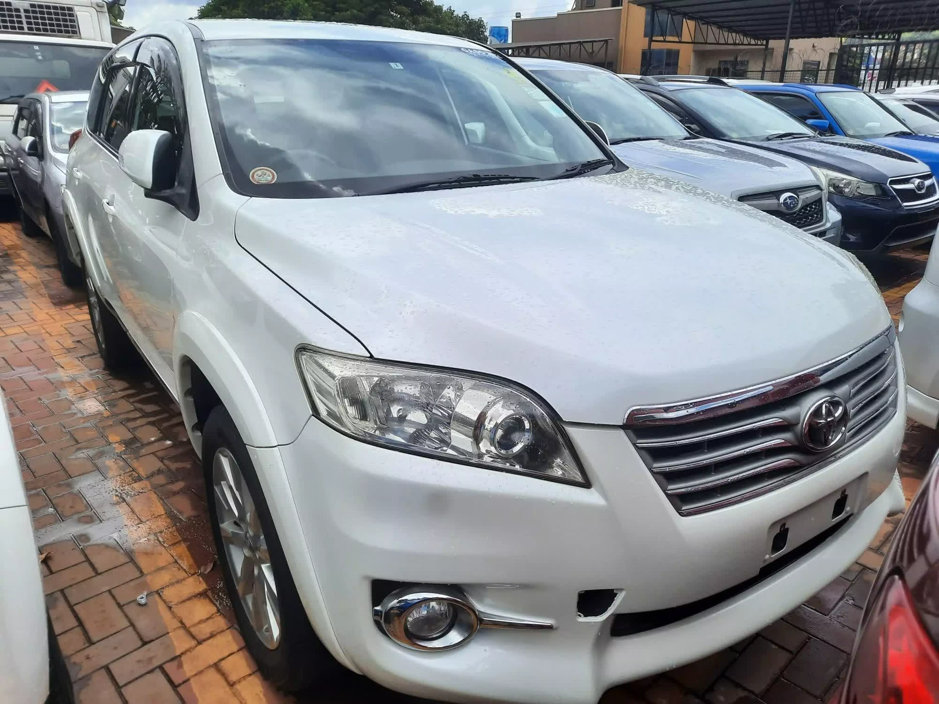 Toyota Vanguard  - 2009