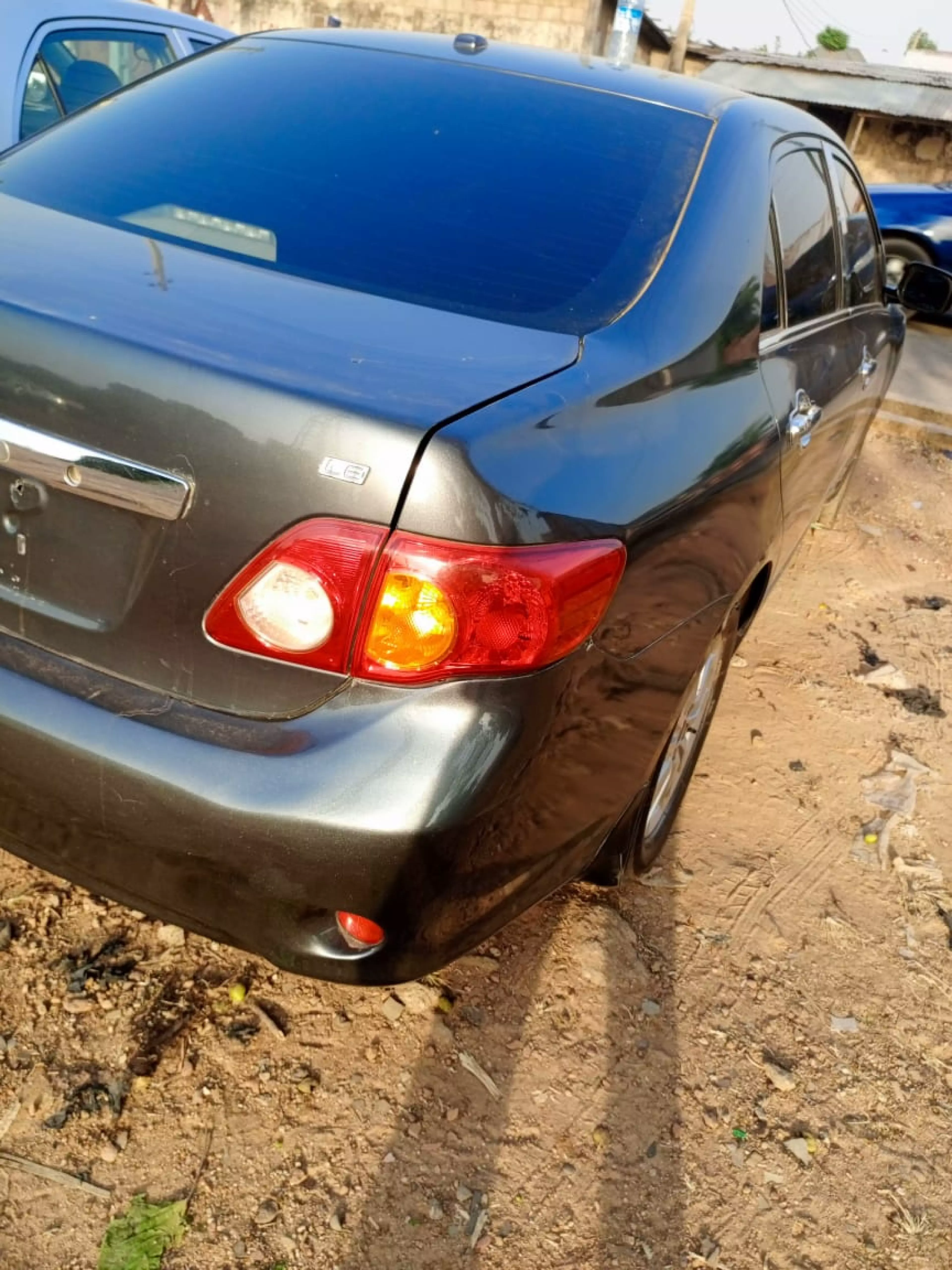 Toyota Corolla   - 2010