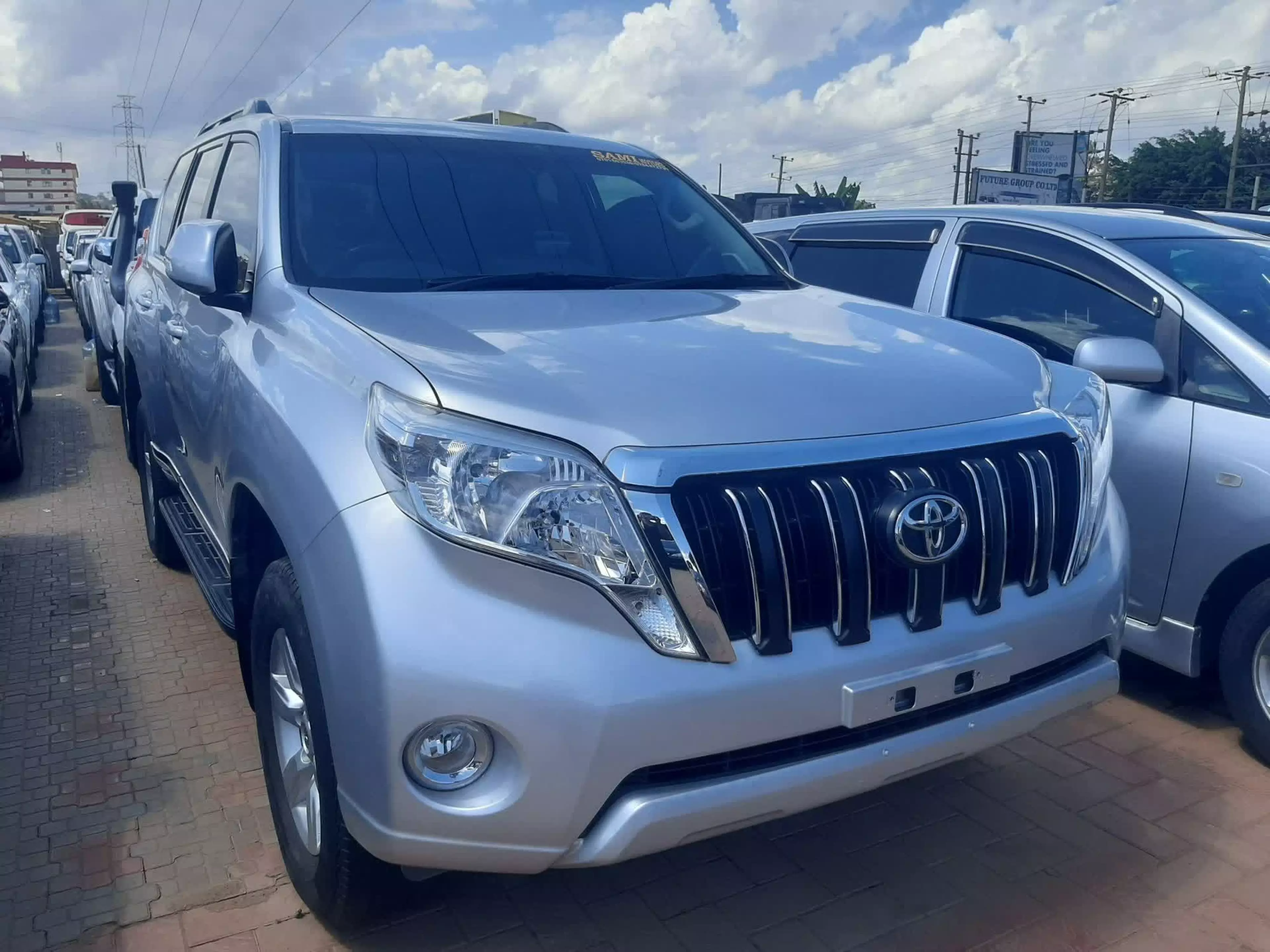 Toyota Land Cruiser - 2017