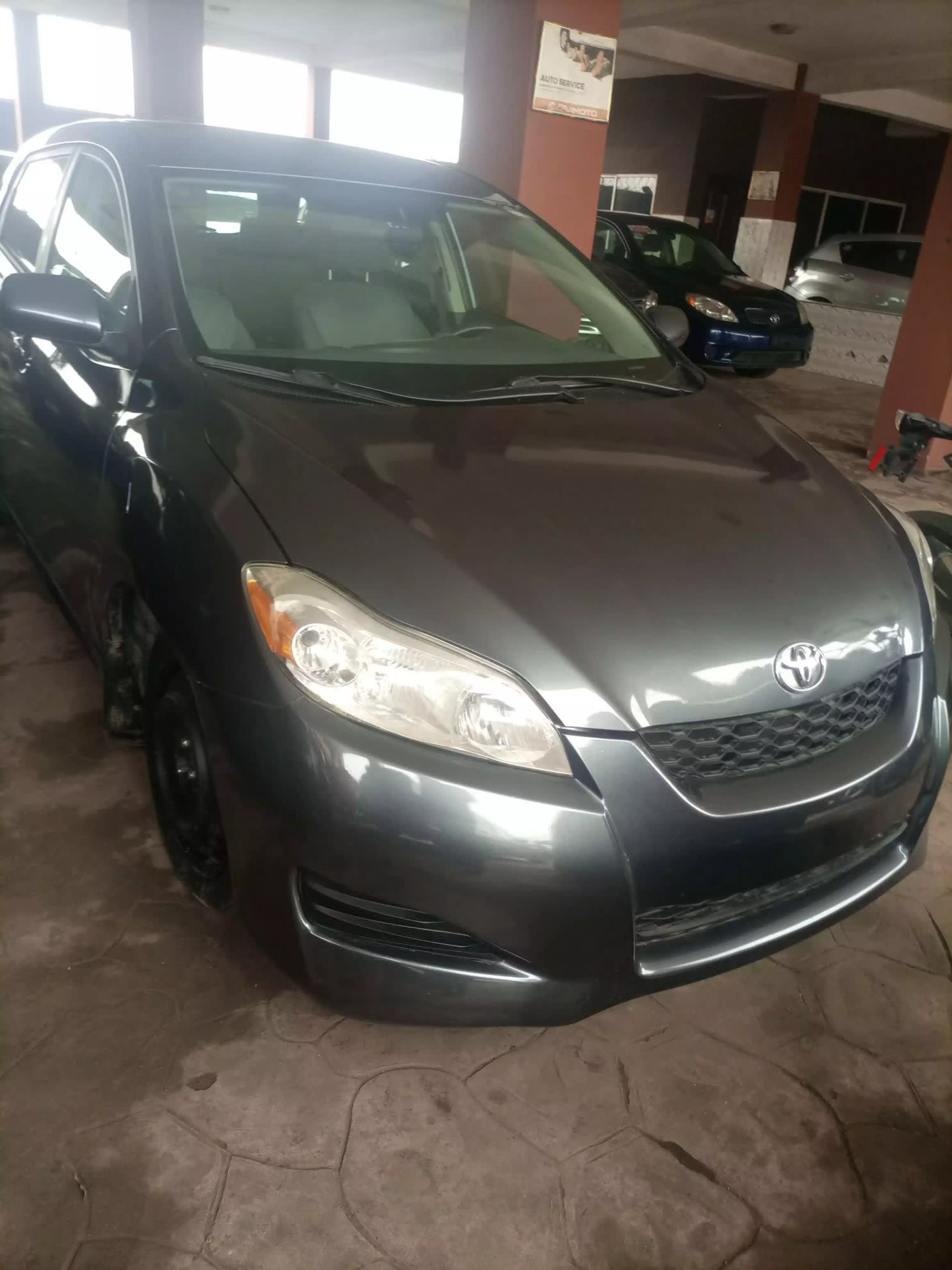Toyota Matrix - 2009