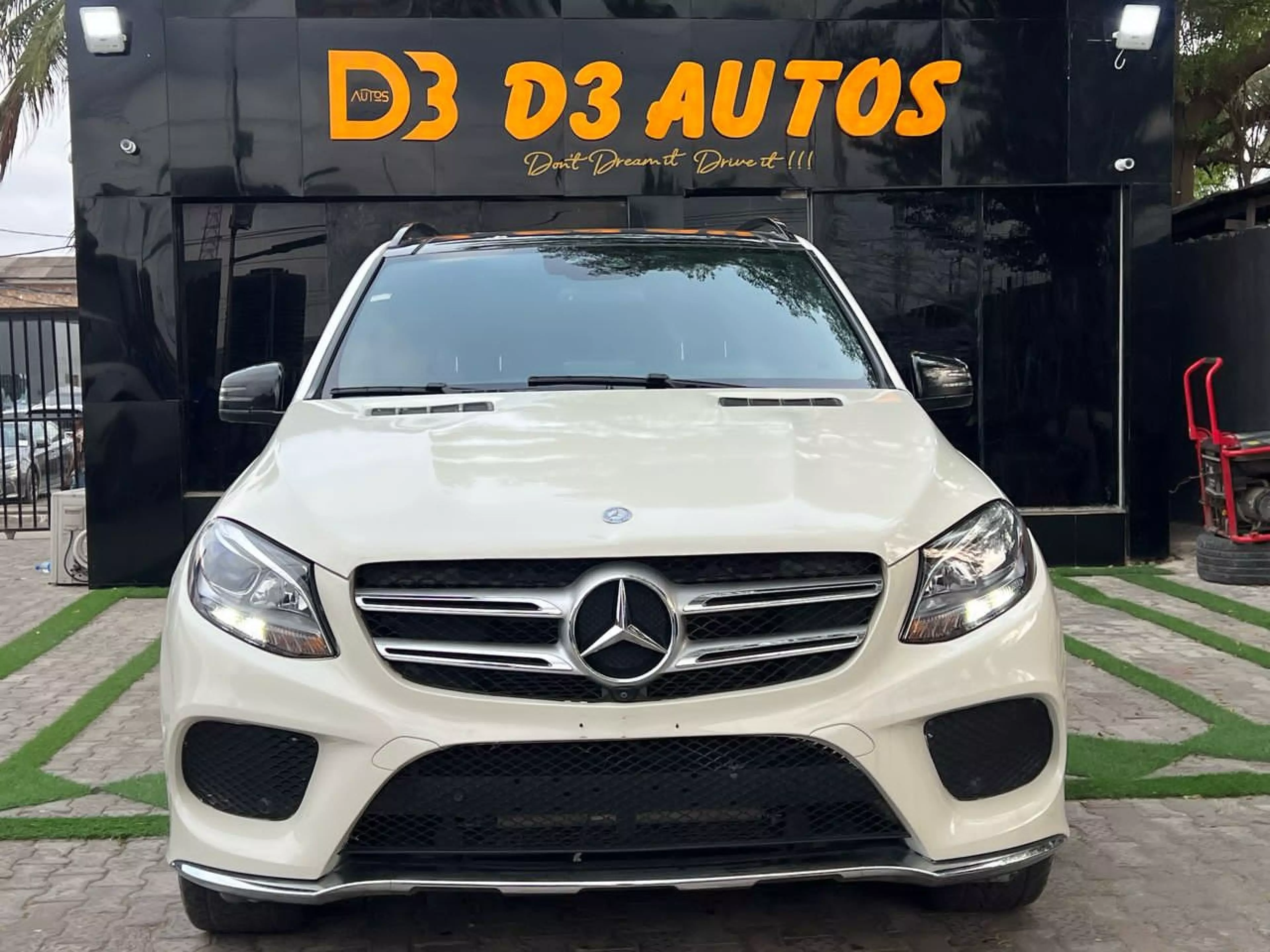 Mercedes-Benz GLE 350 - 2017