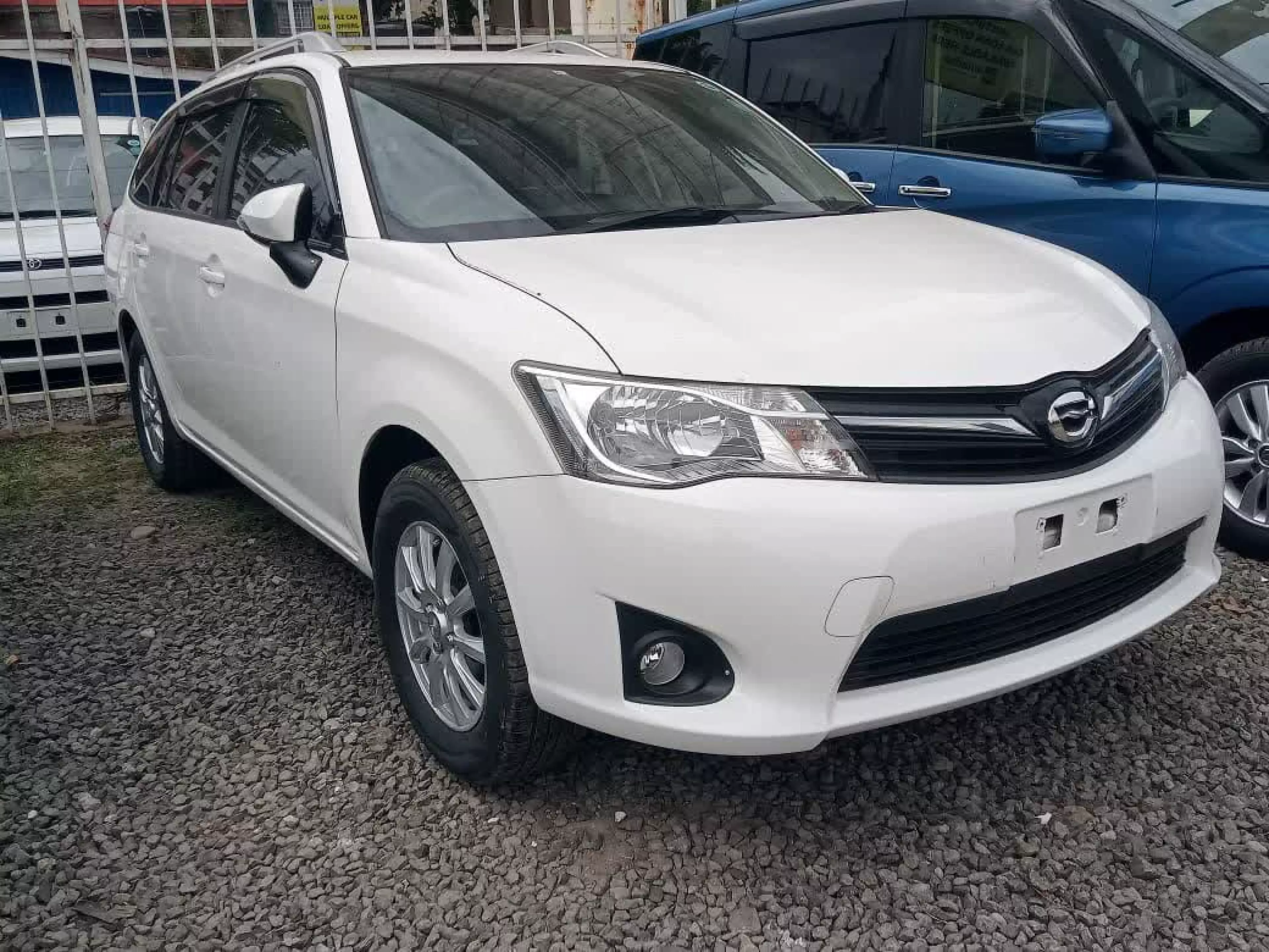 Toyota Fielder  - 2015