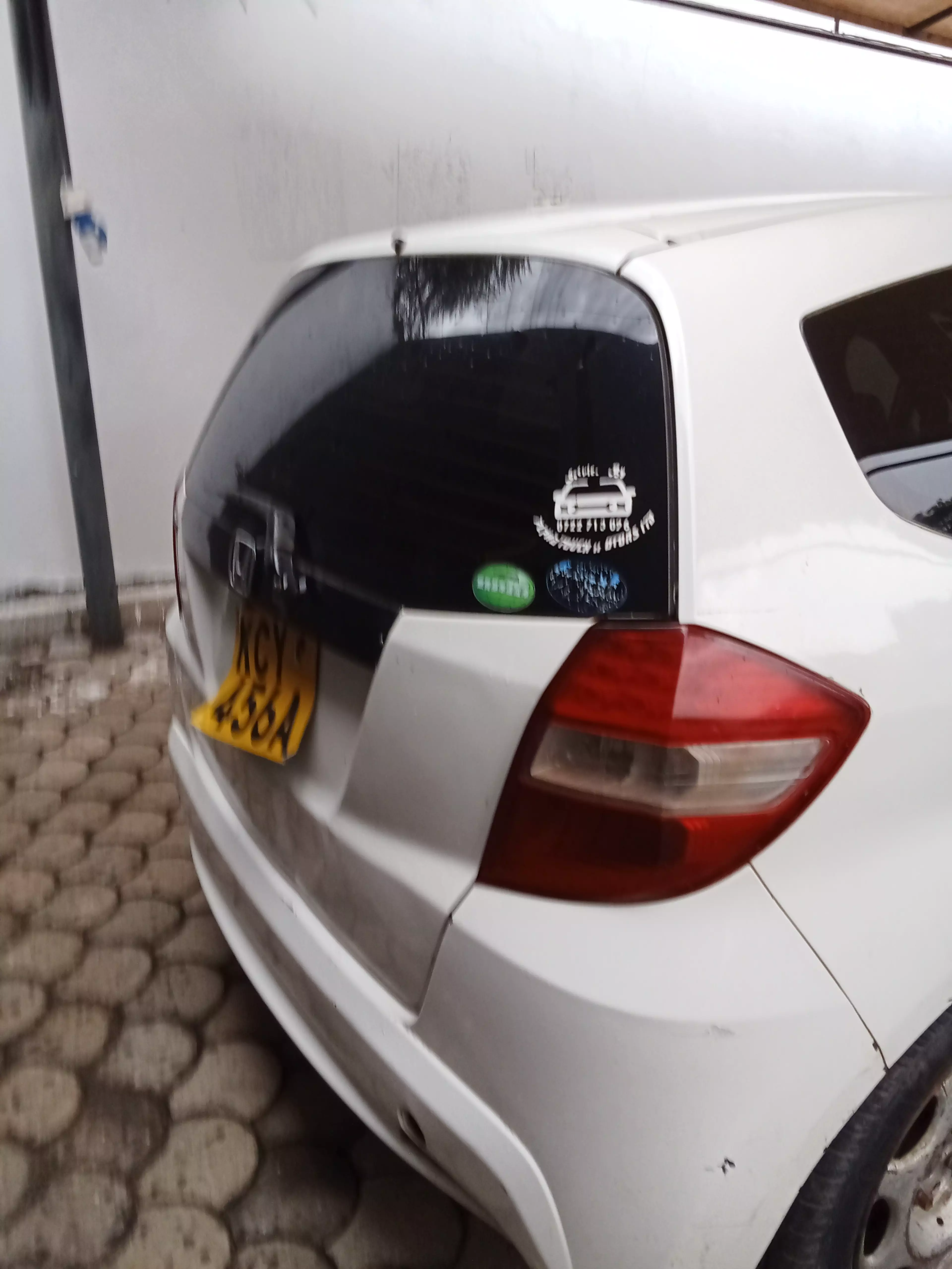 Honda Fit   - 2012