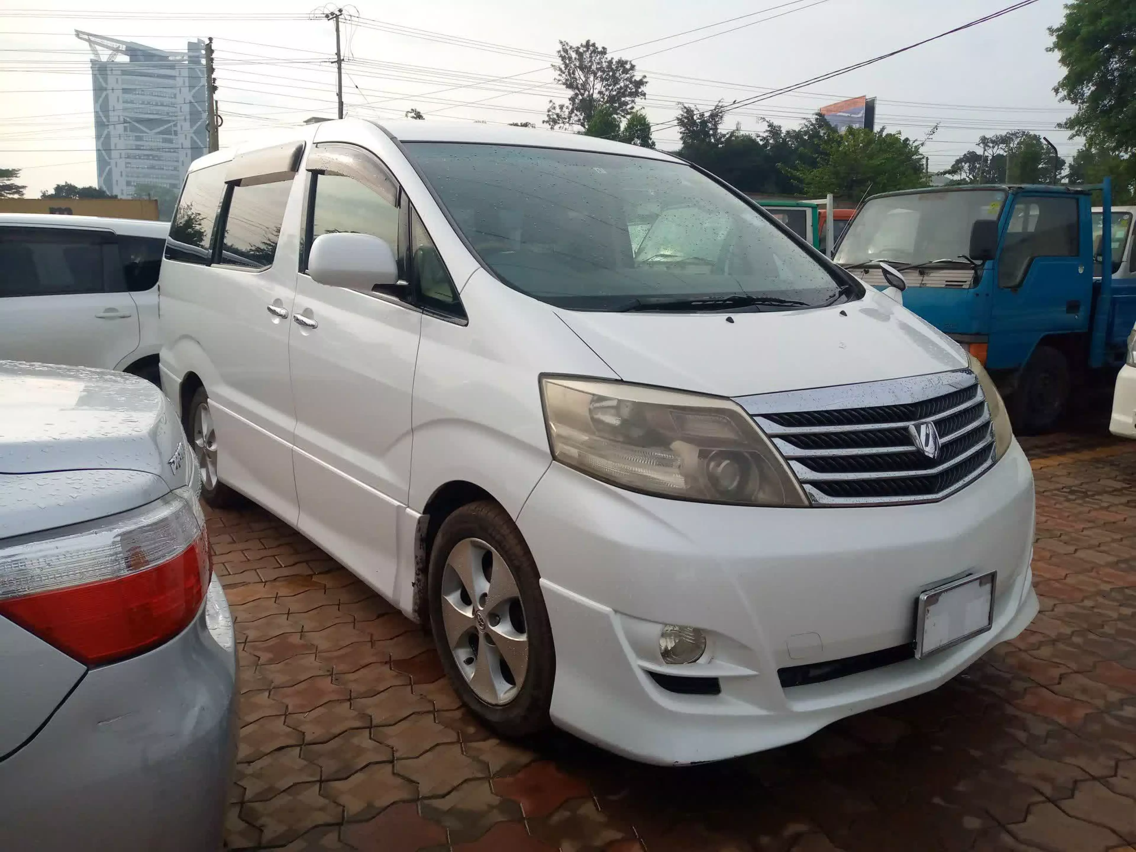 Toyota Alphard - 2009