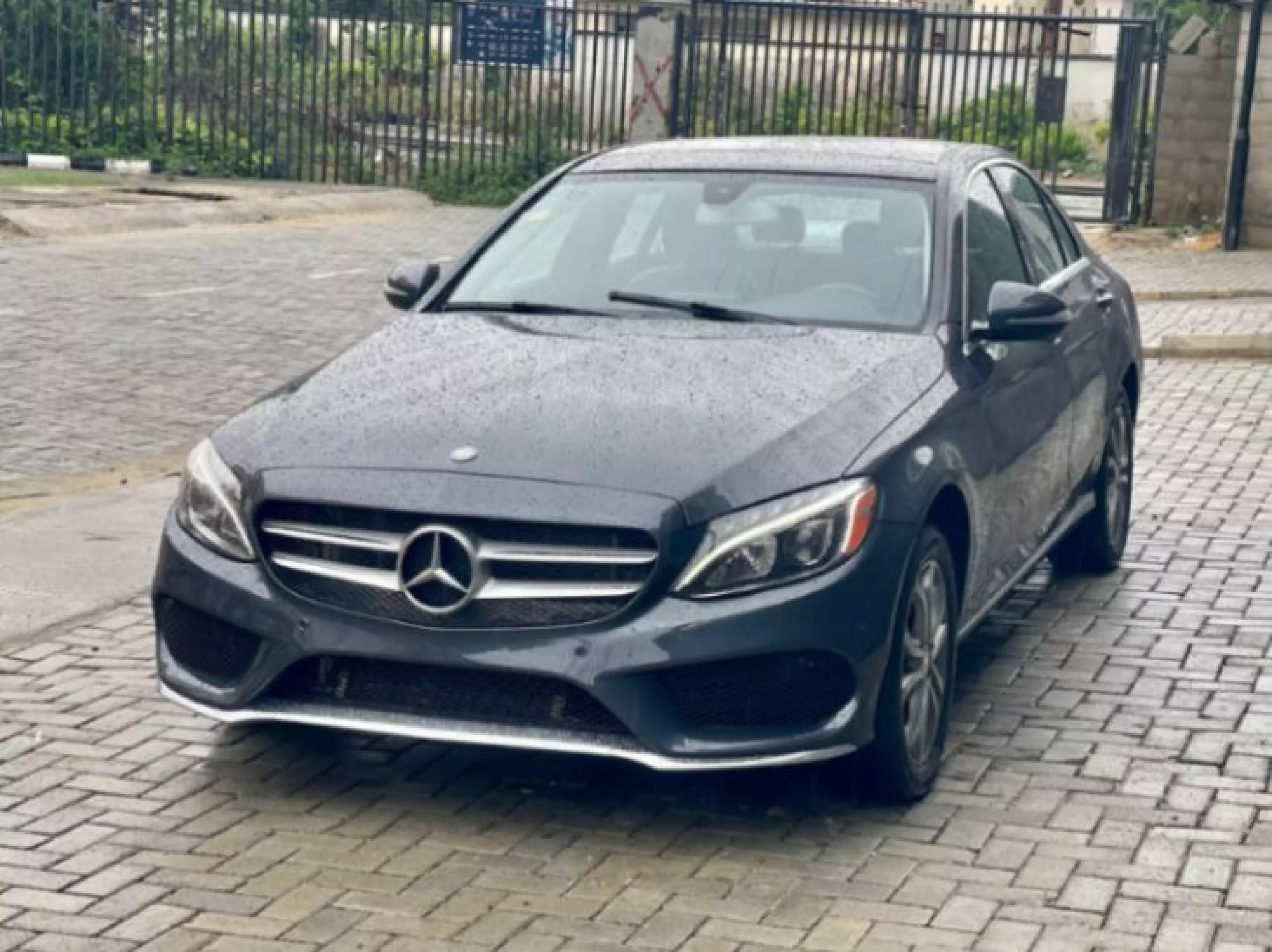 Mercedes-Benz C 300 - 2015