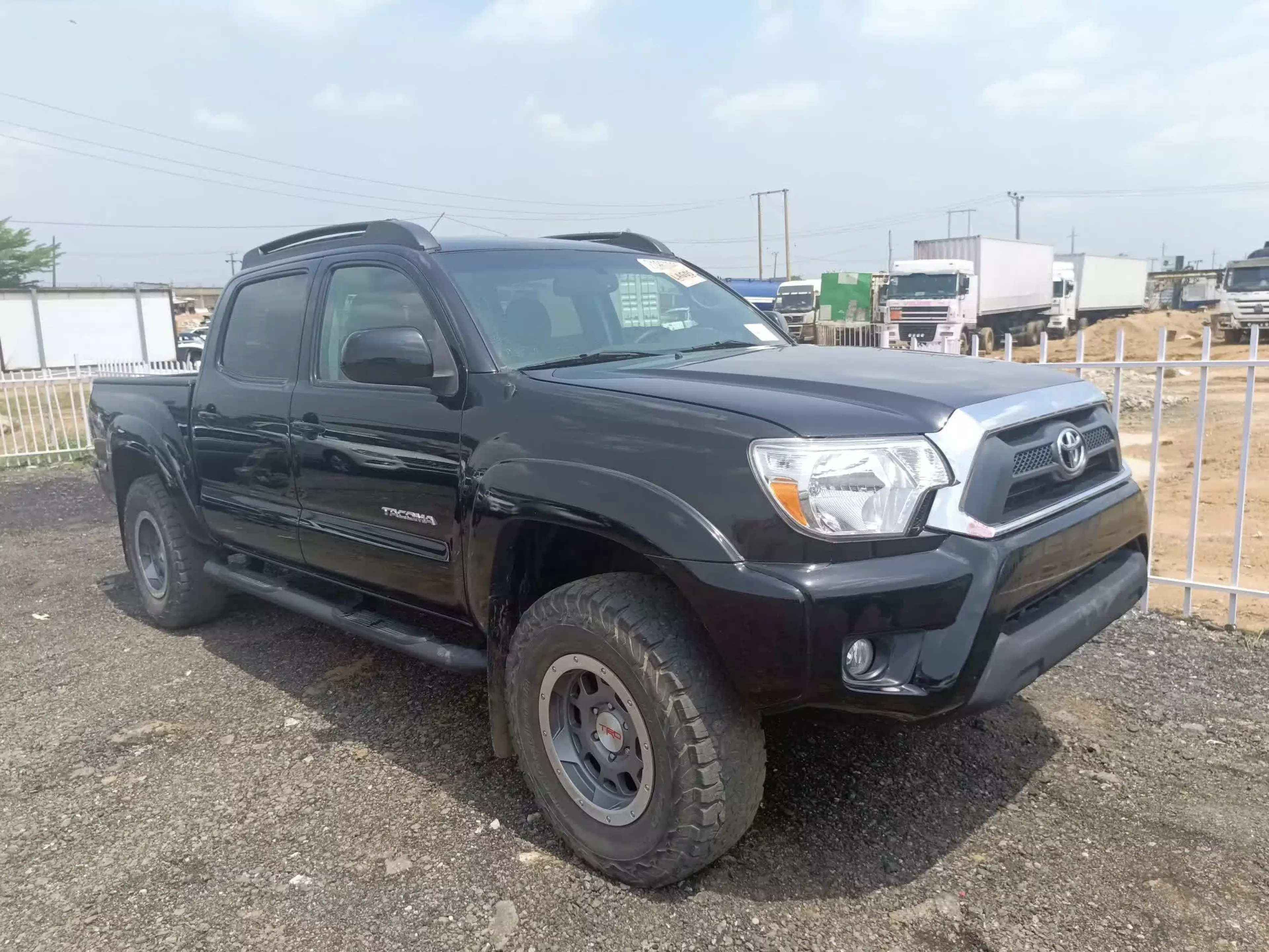 Toyota Tacoma - 2013