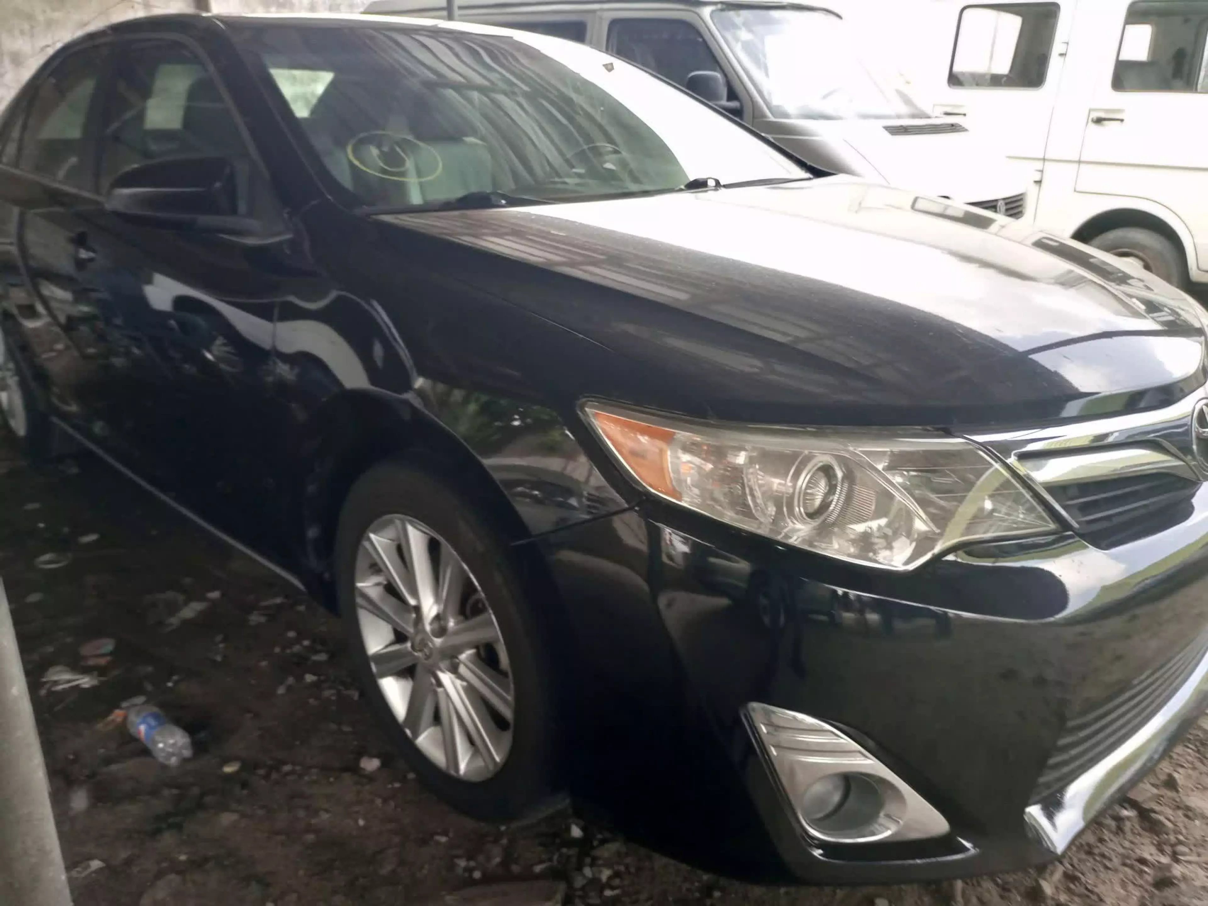 Toyota Camry - 2012