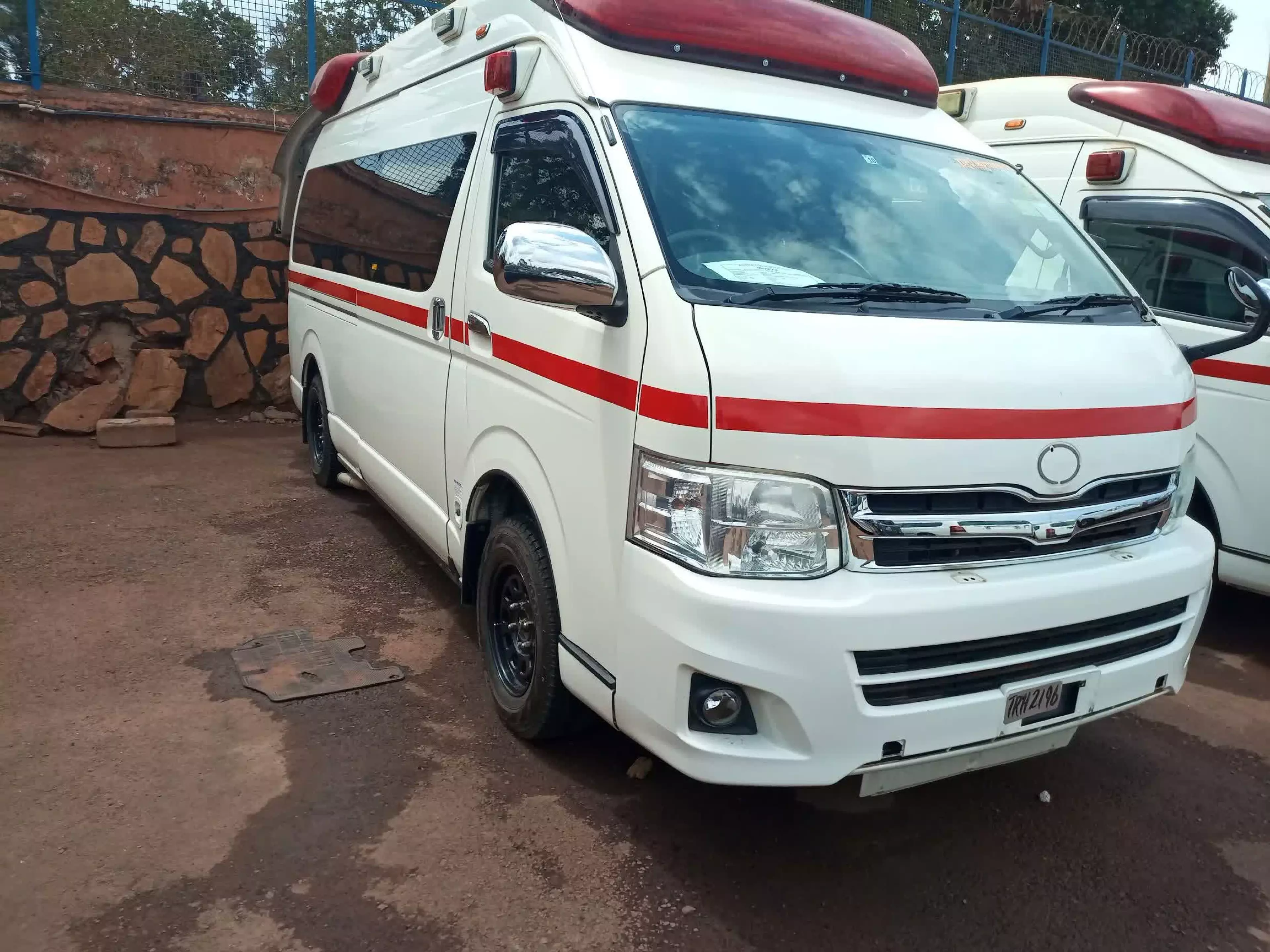 Toyota Hiace - 2013