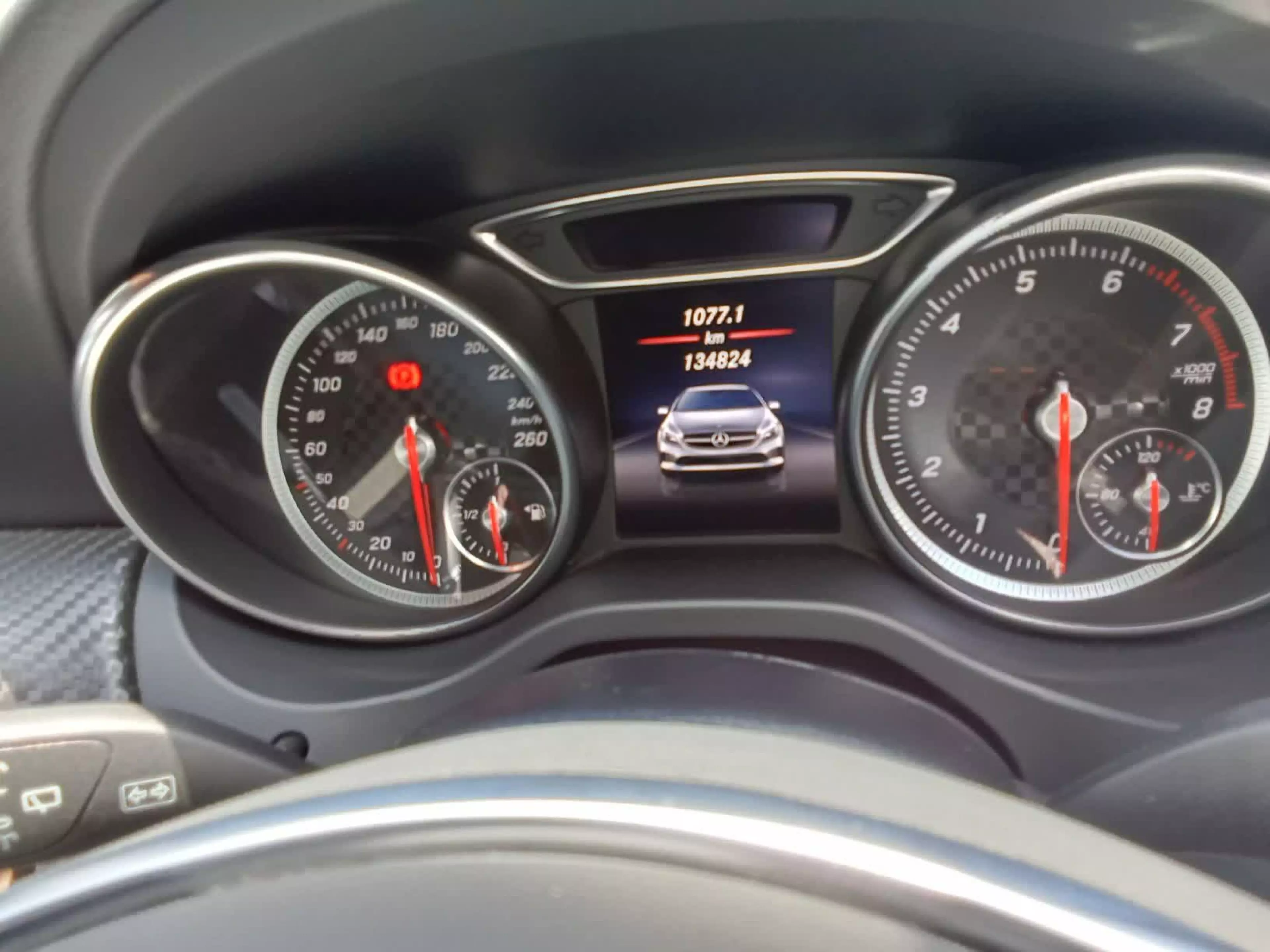 Mercedes-Benz A 180   - 2017