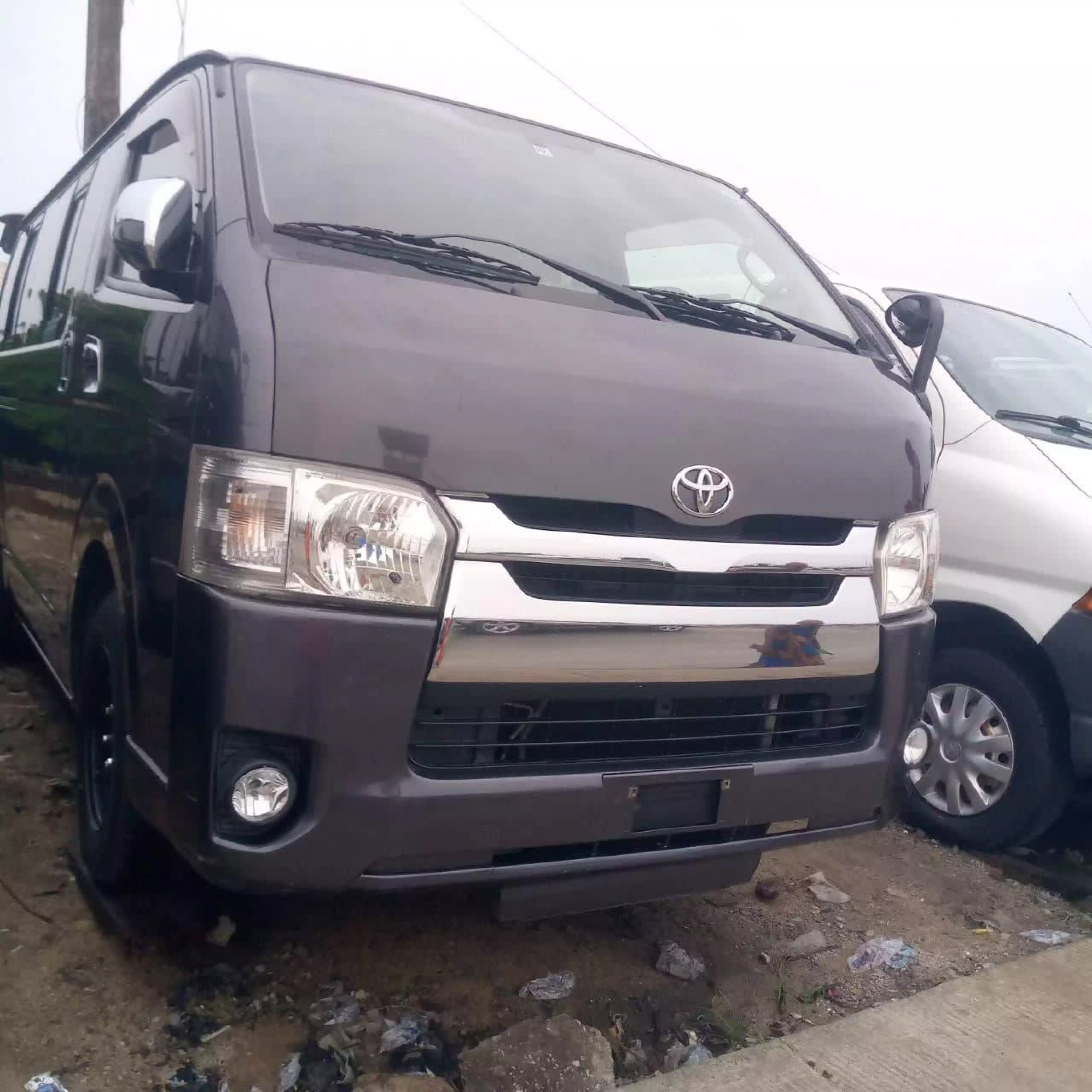 Toyota Hiace - 2008