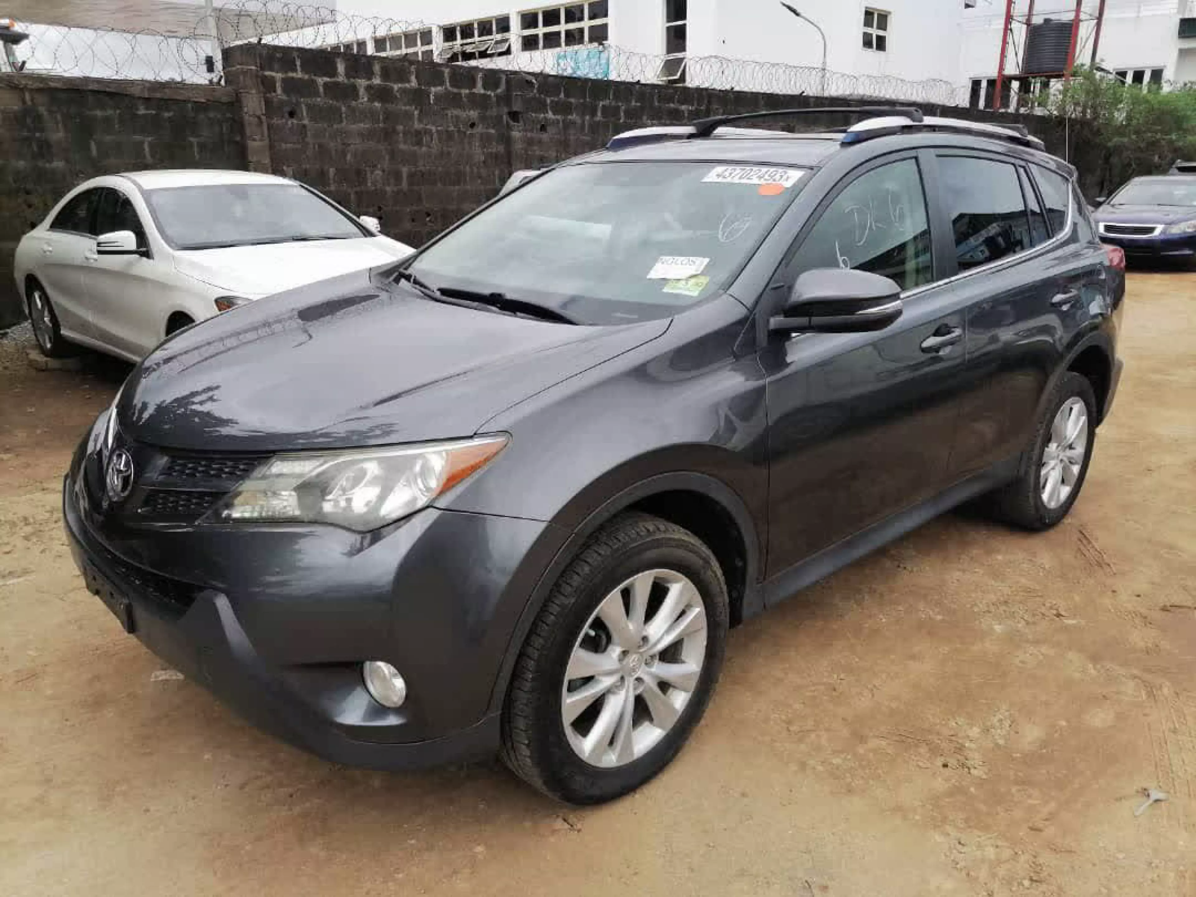 Toyota RAV 4 - 2014